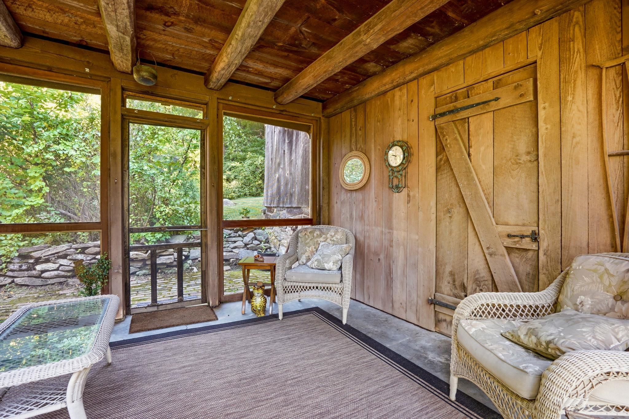 533 Sanborn Road Property Photo 28