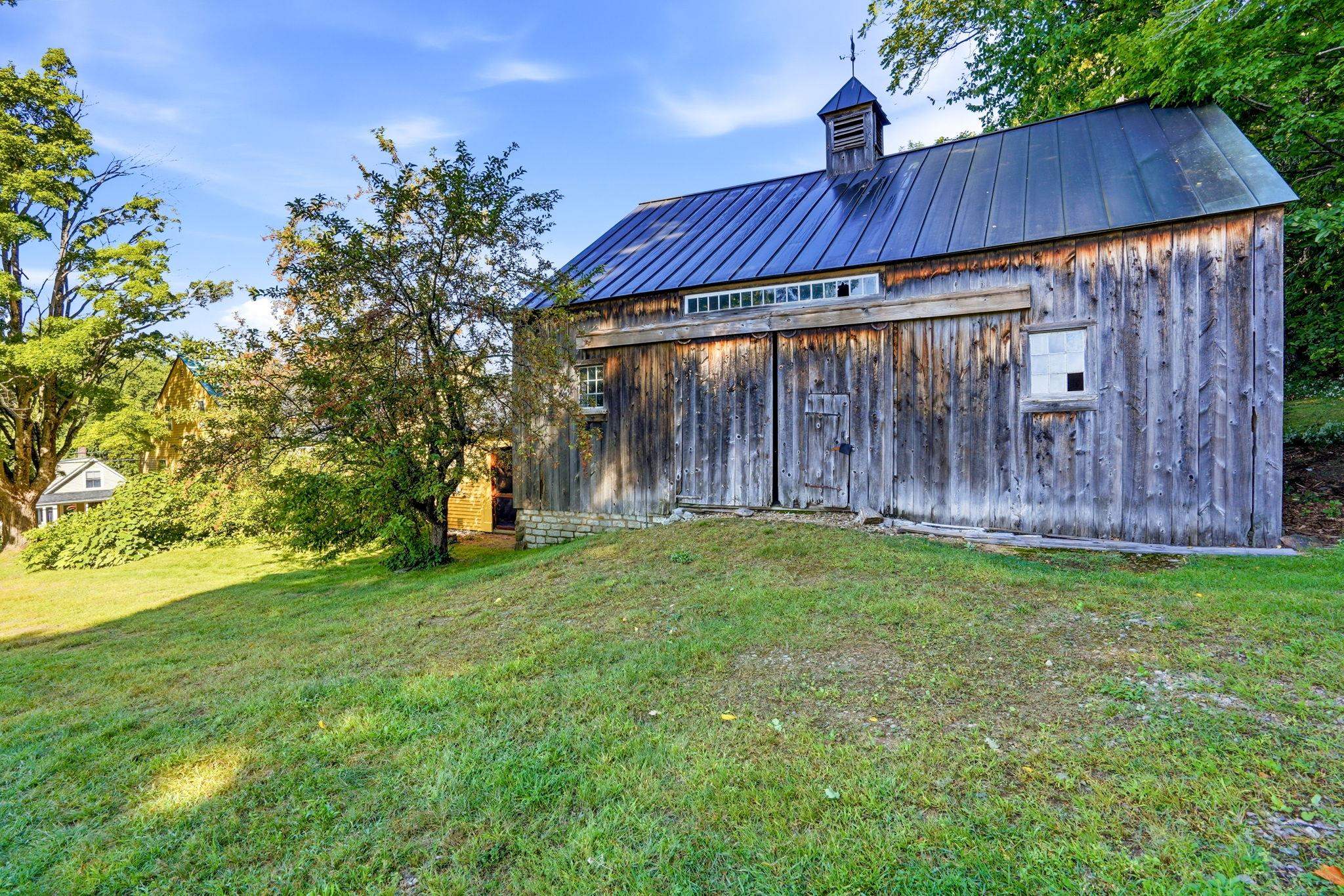 533 Sanborn Road Property Photo 31