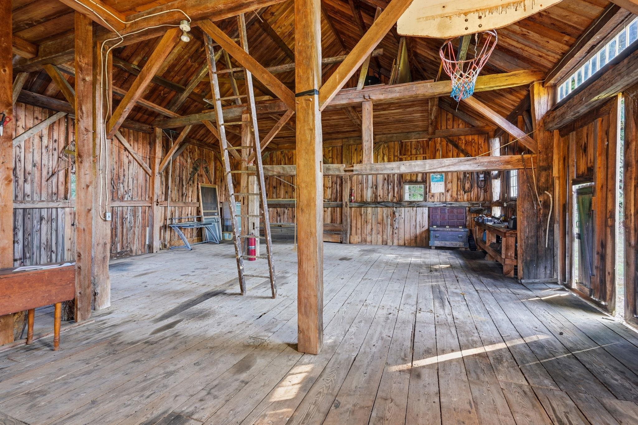 533 Sanborn Road Property Photo 34