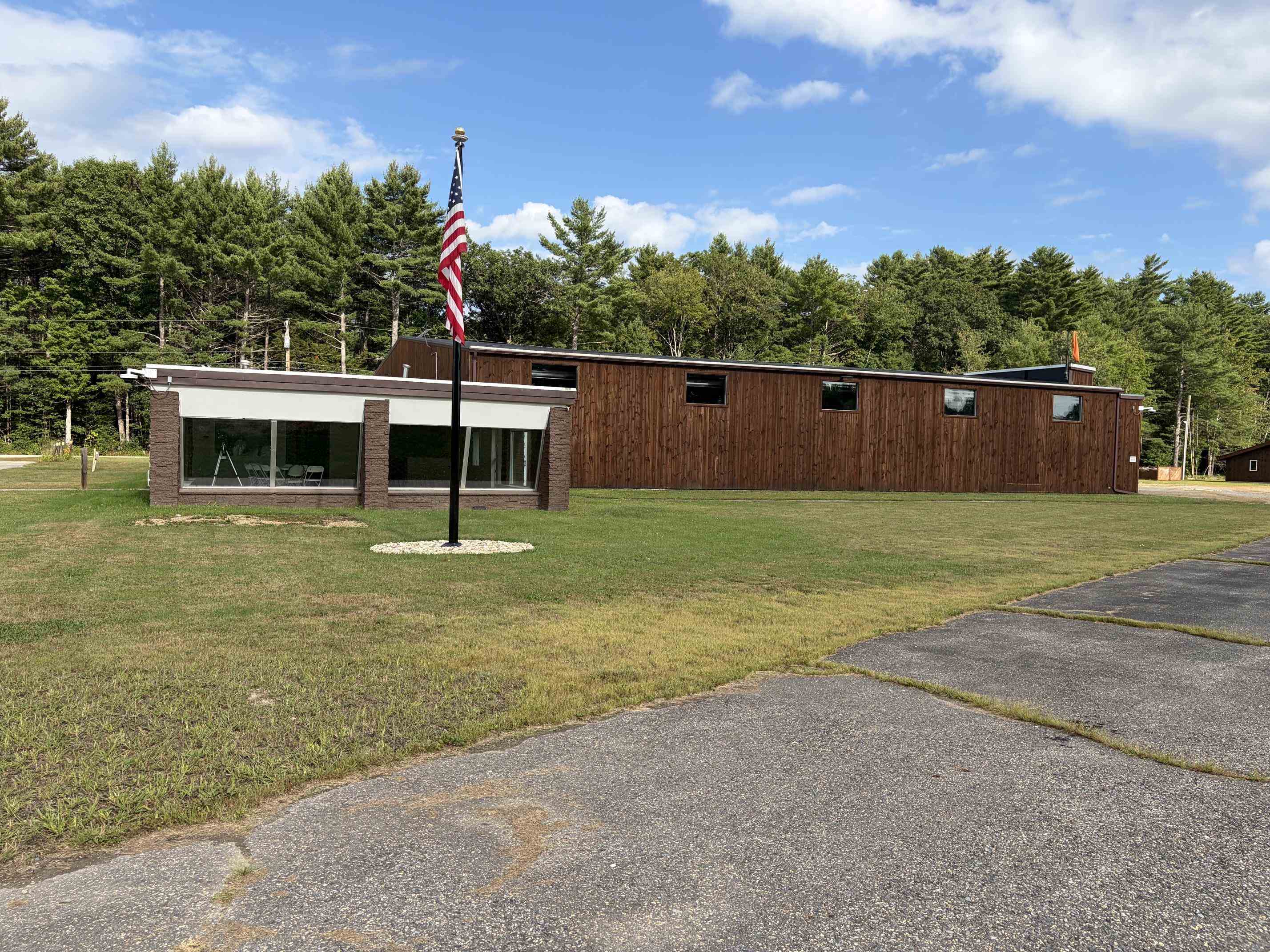 2300 2nd Nh Turnpike Property Photo 4