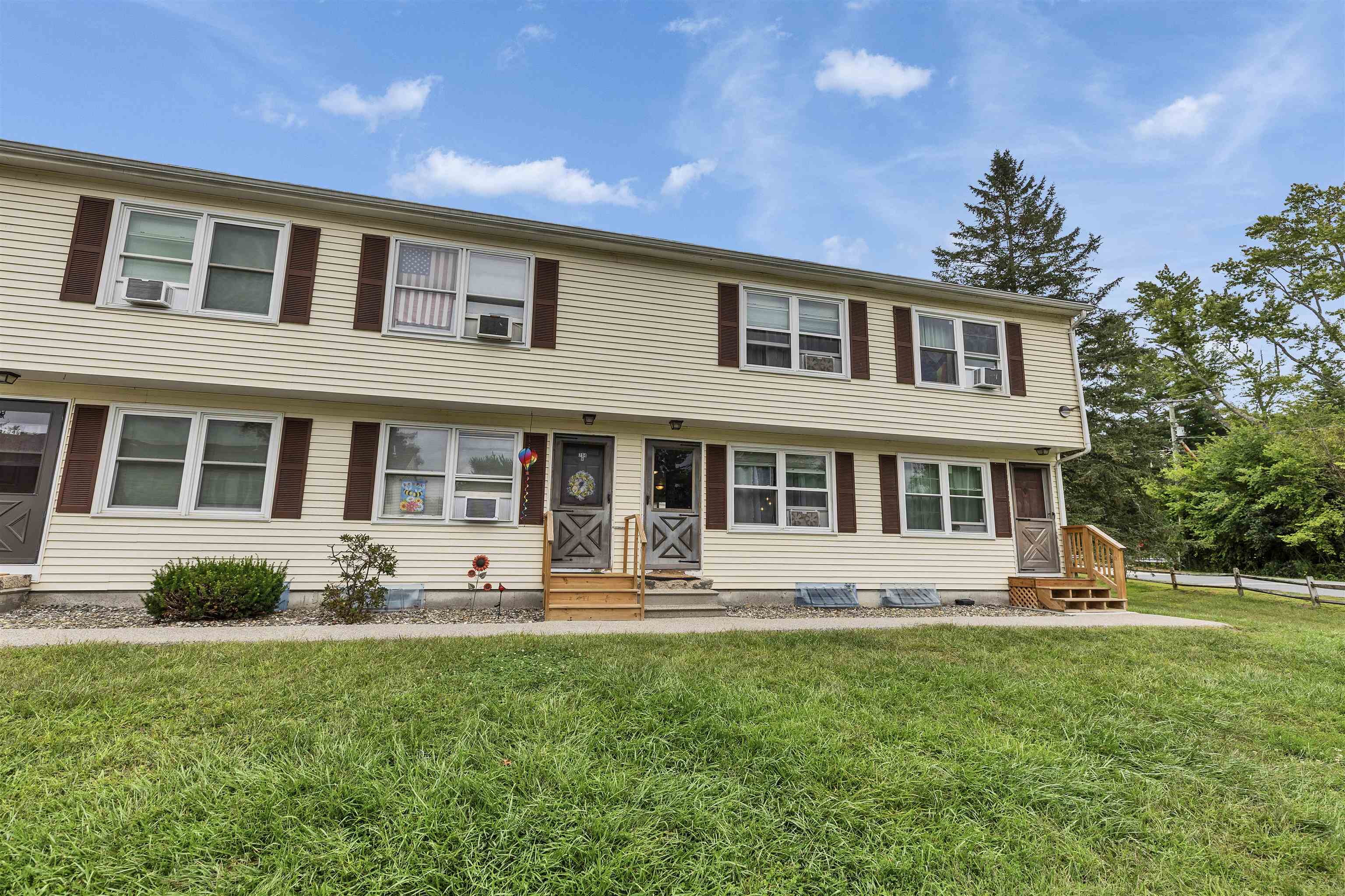 794 Court Street Property Photo 1