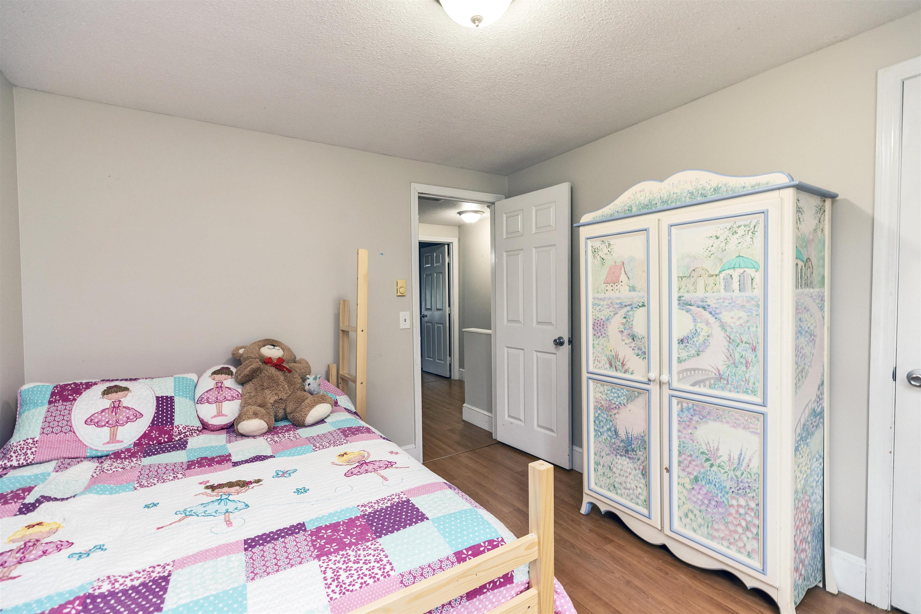 794 Court Street Property Photo 6
