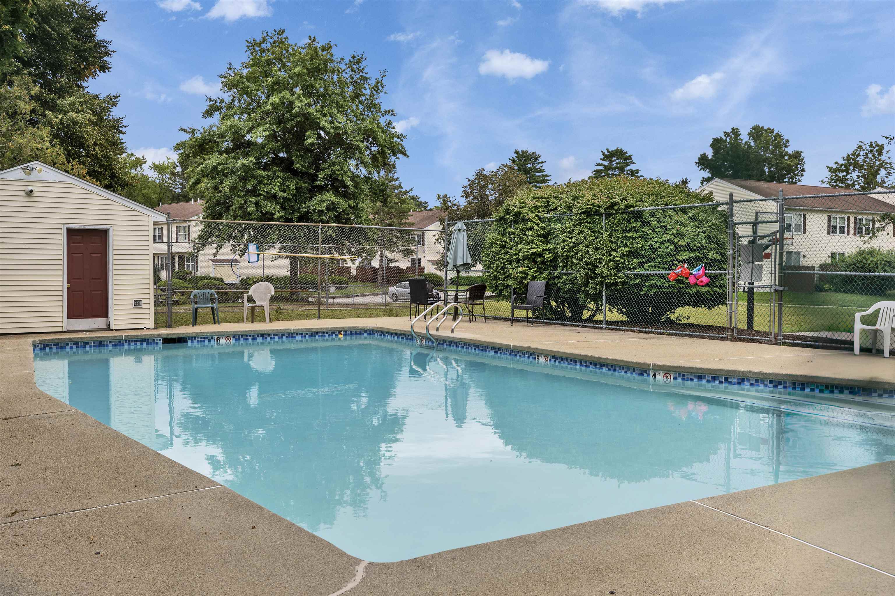 794 Court Street Property Photo 15