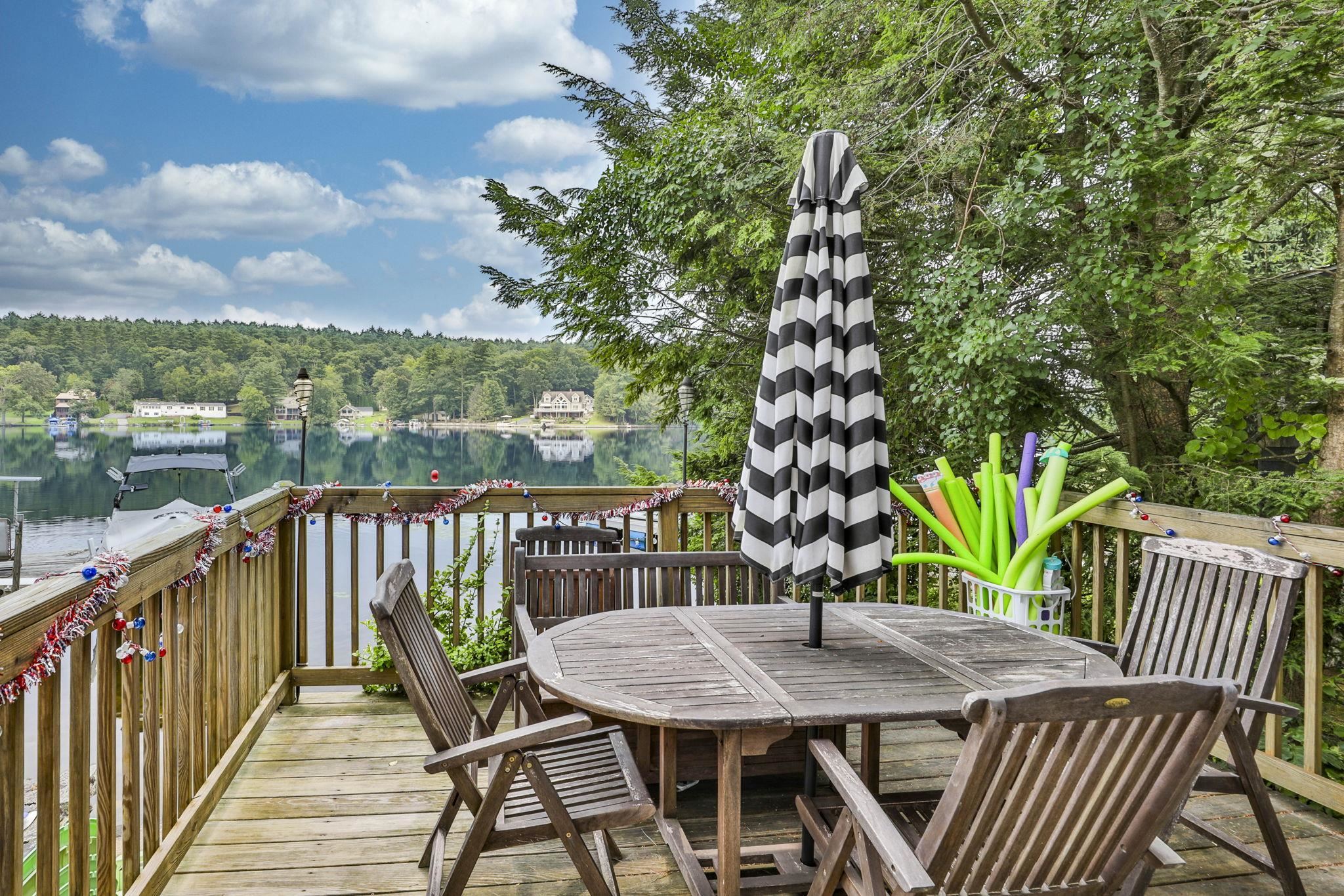 64a Holiday Lane Property Photo 5