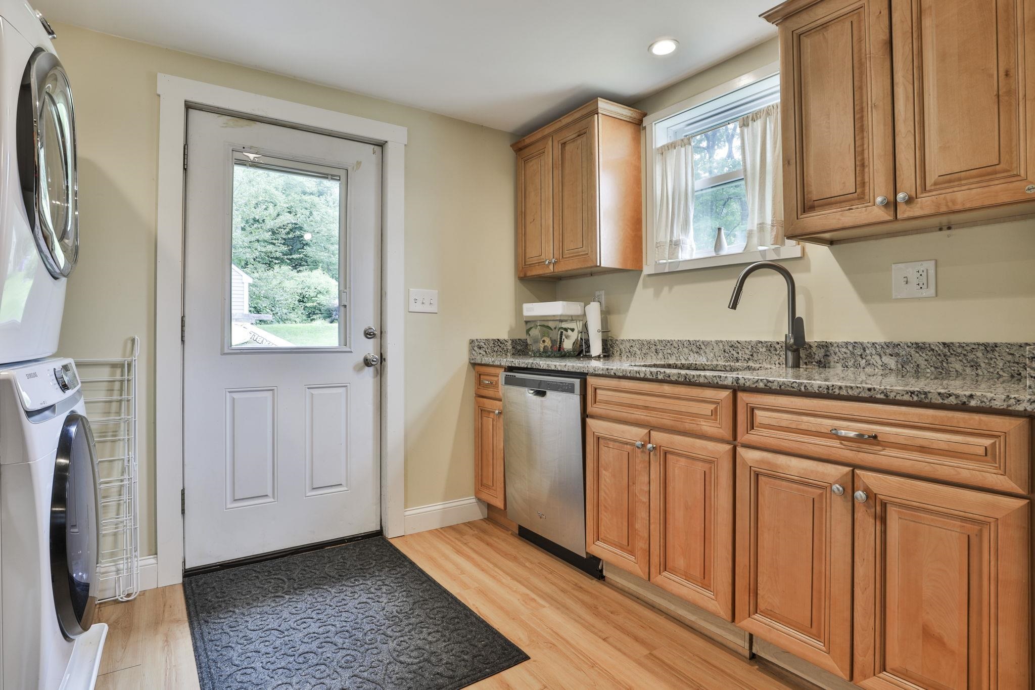 64a Holiday Lane Property Photo 12