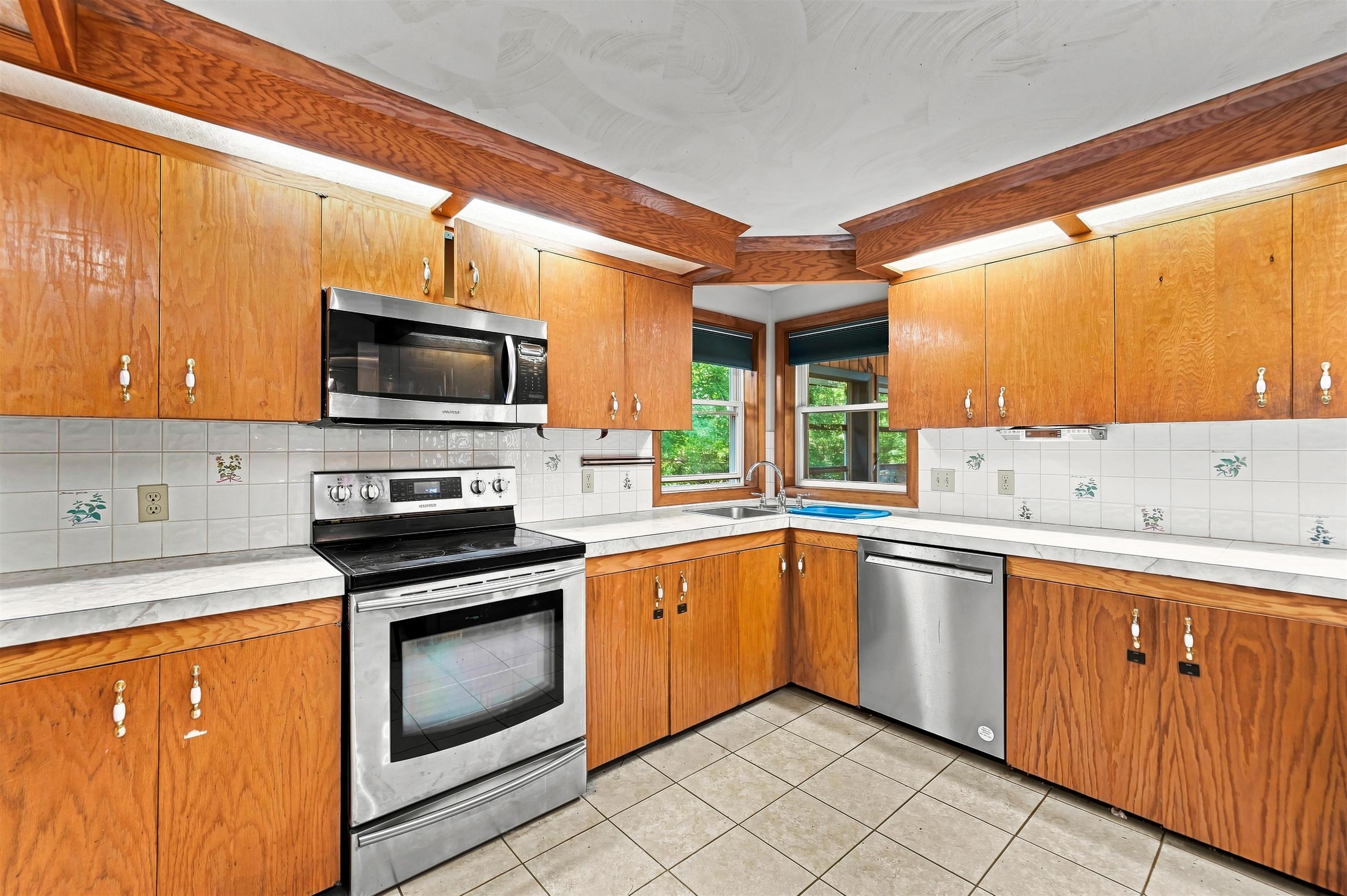 36 Governor Dinsmore Road Property Photo 5