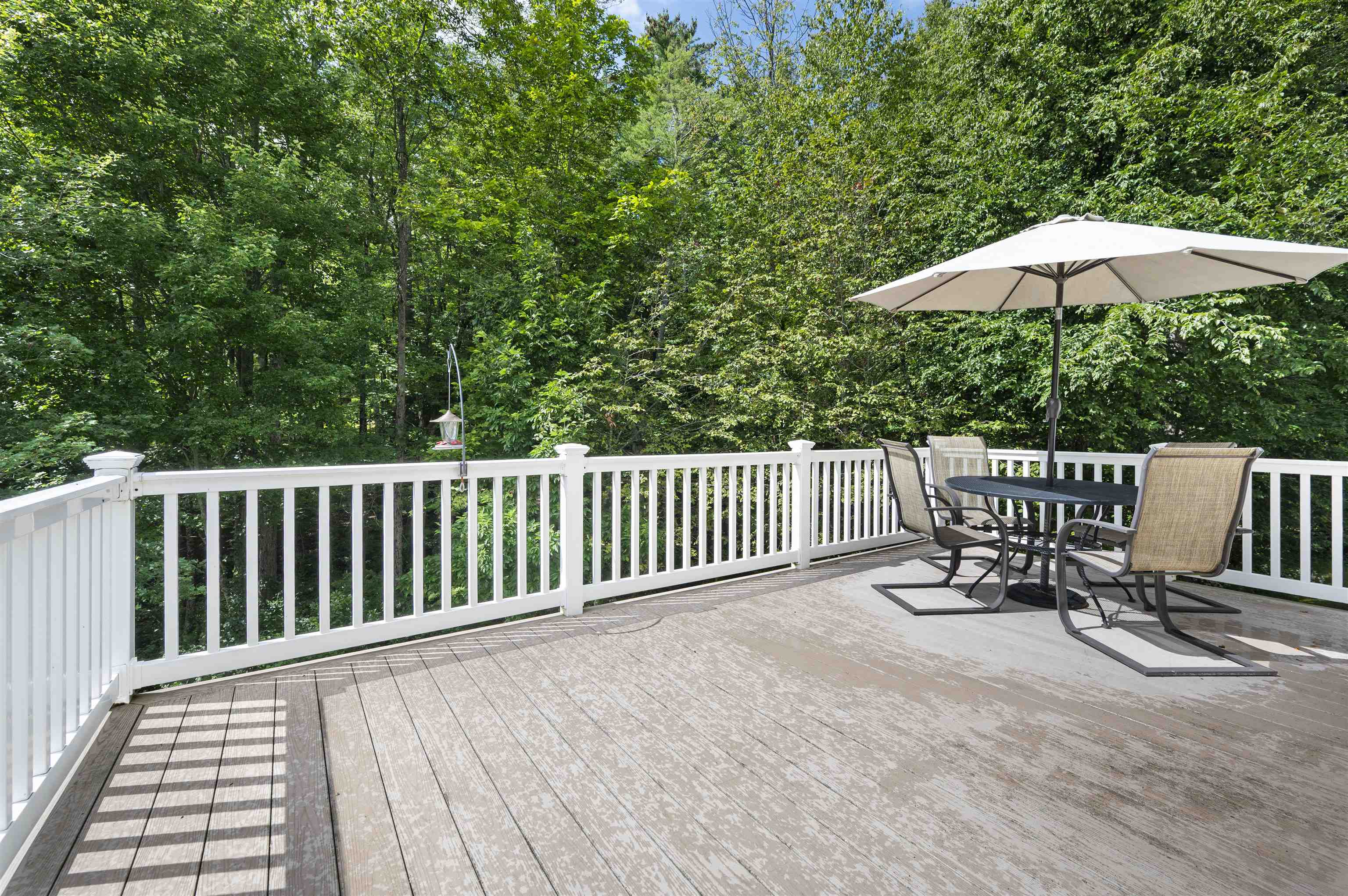 12 Cornerstone Road Property Photo 6