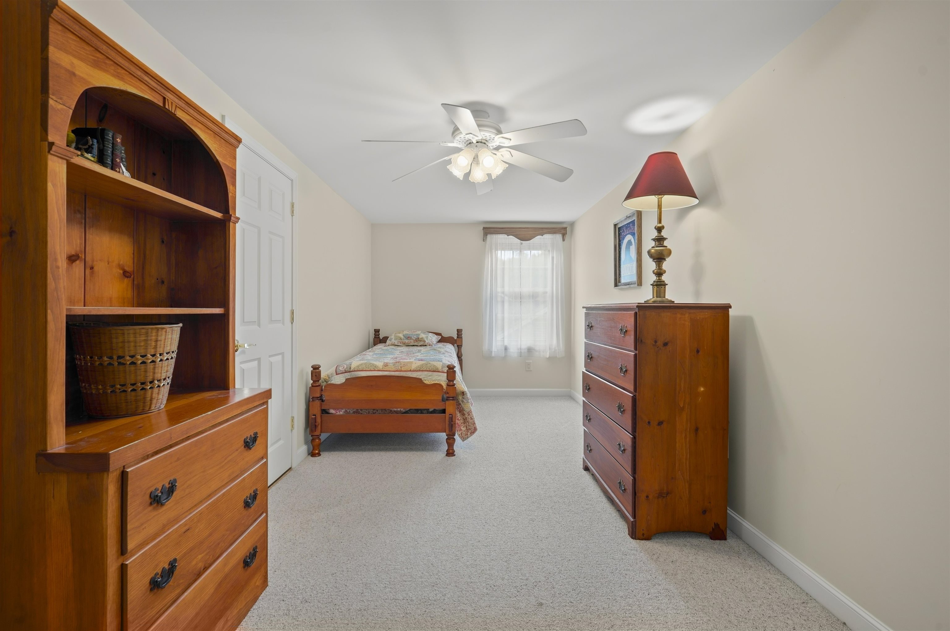 12 Cornerstone Road Property Photo 36