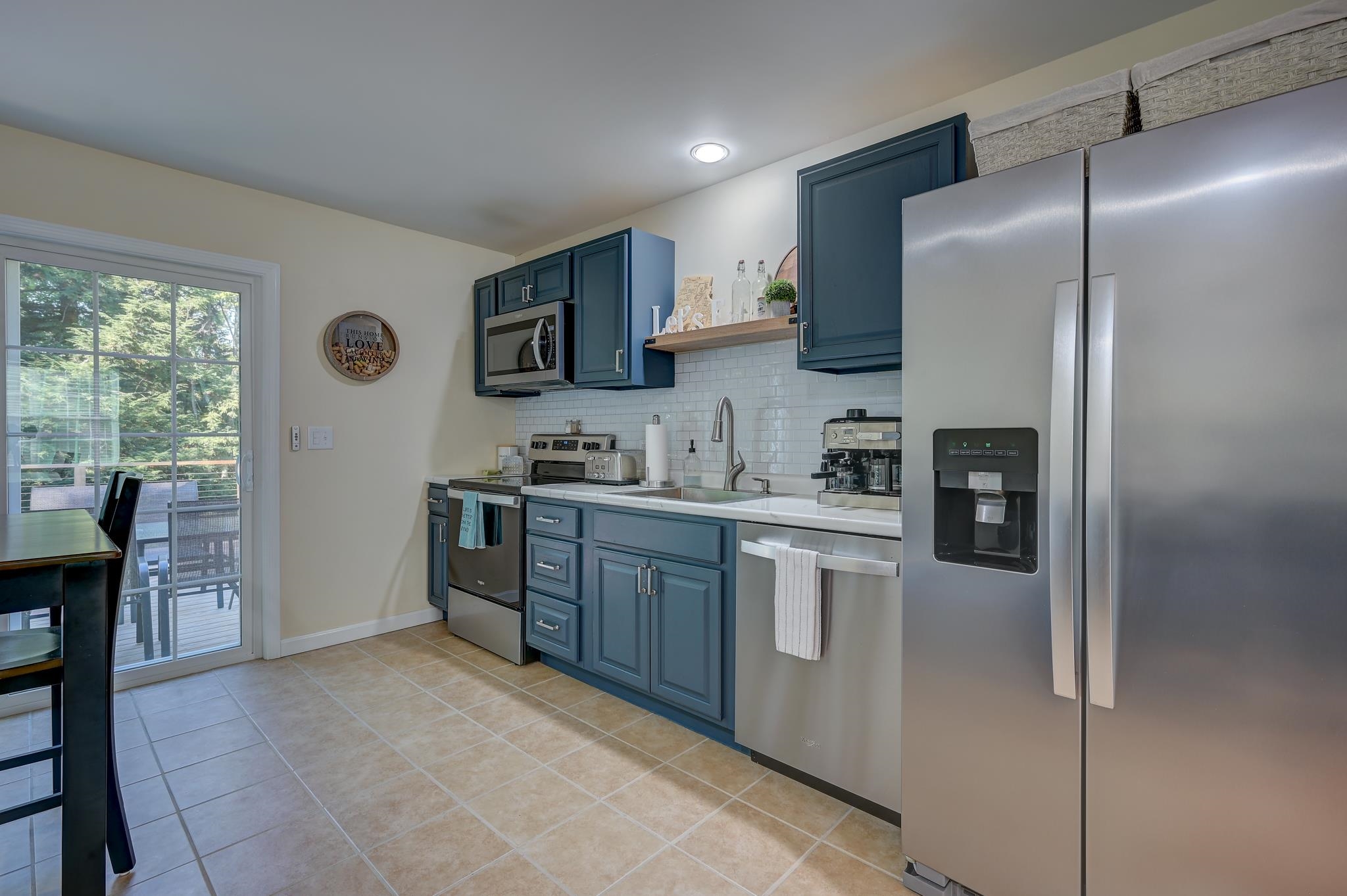 28 Bern Drive Property Photo 10
