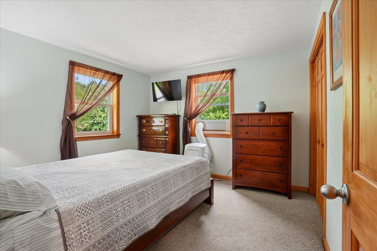4 Debbie Street Property Photo 20