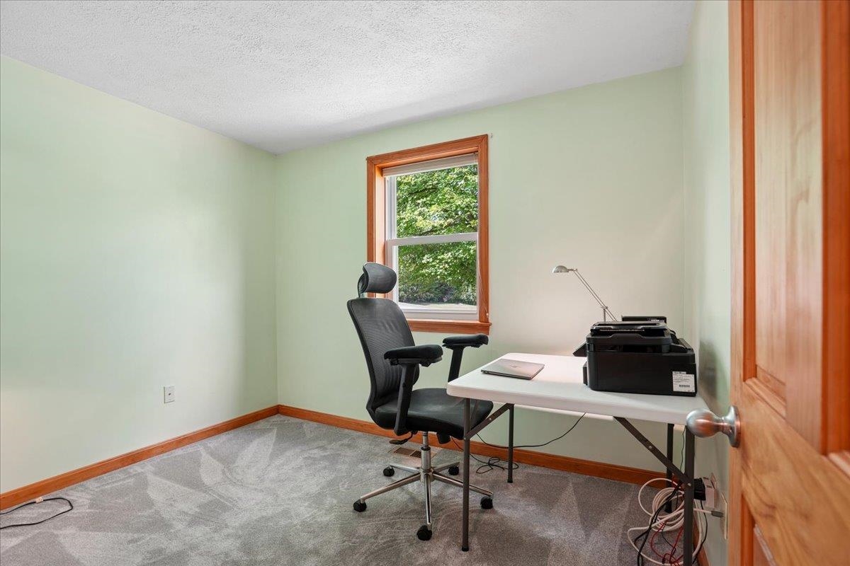 4 Debbie Street Property Photo 22