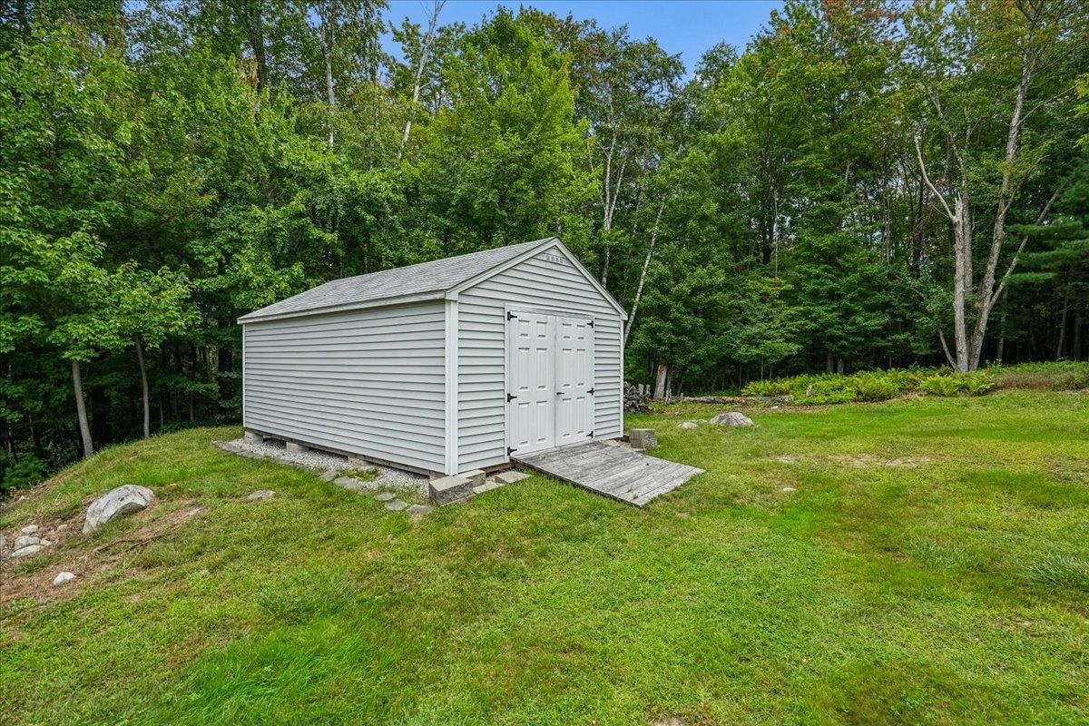 4 Debbie Street Property Photo 36