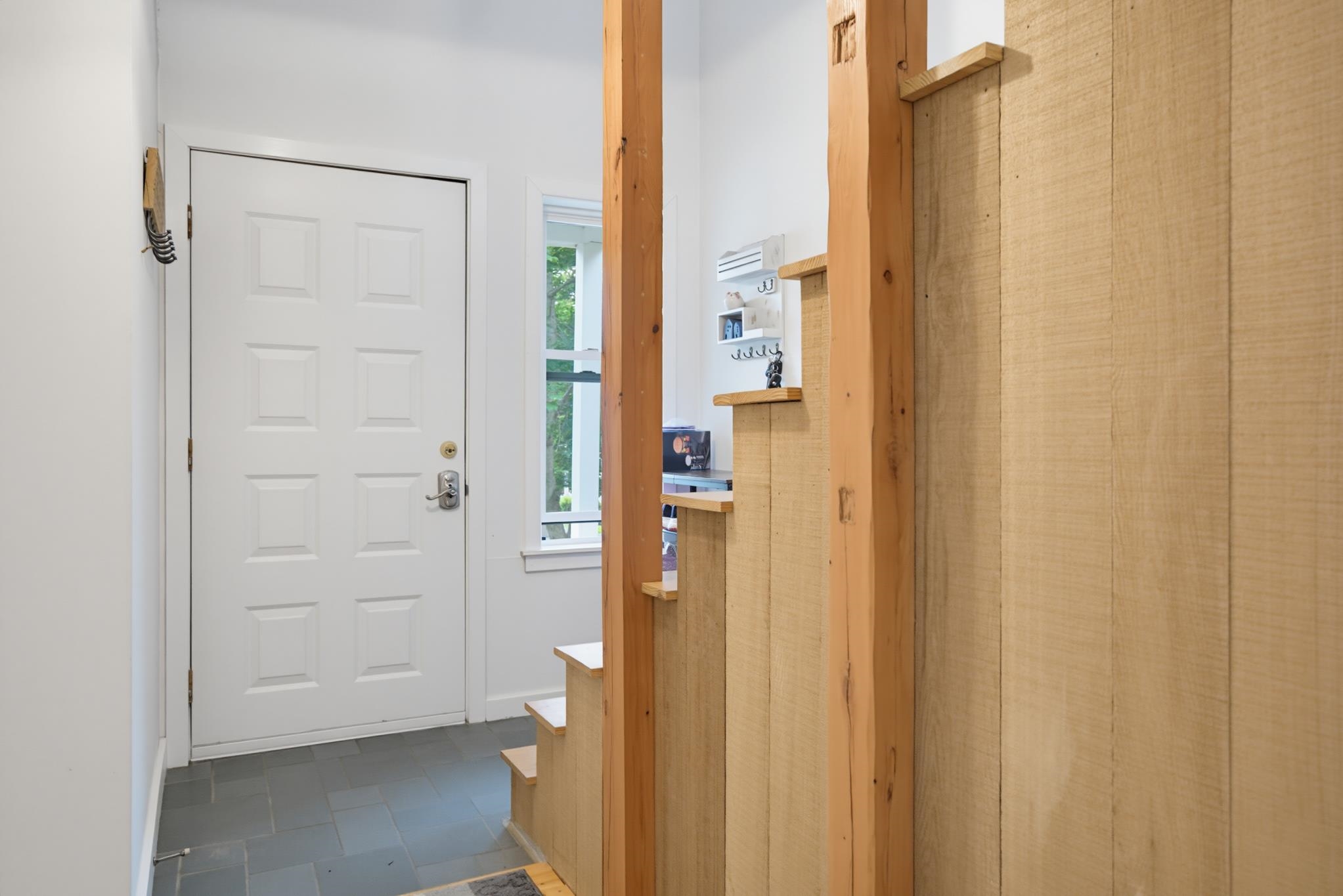 15 Kirriemuir Road Property Photo 6