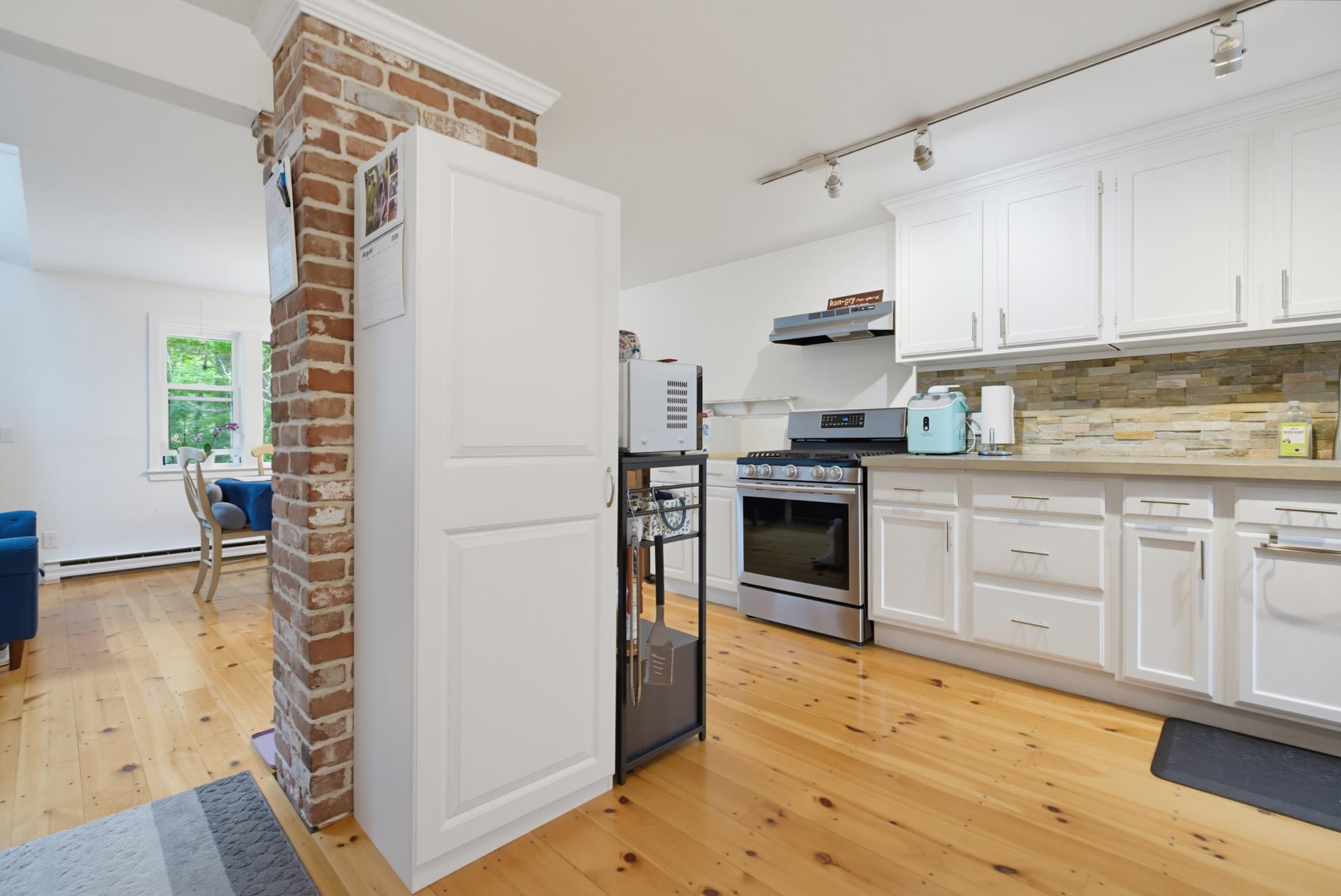 15 Kirriemuir Road Property Photo 10