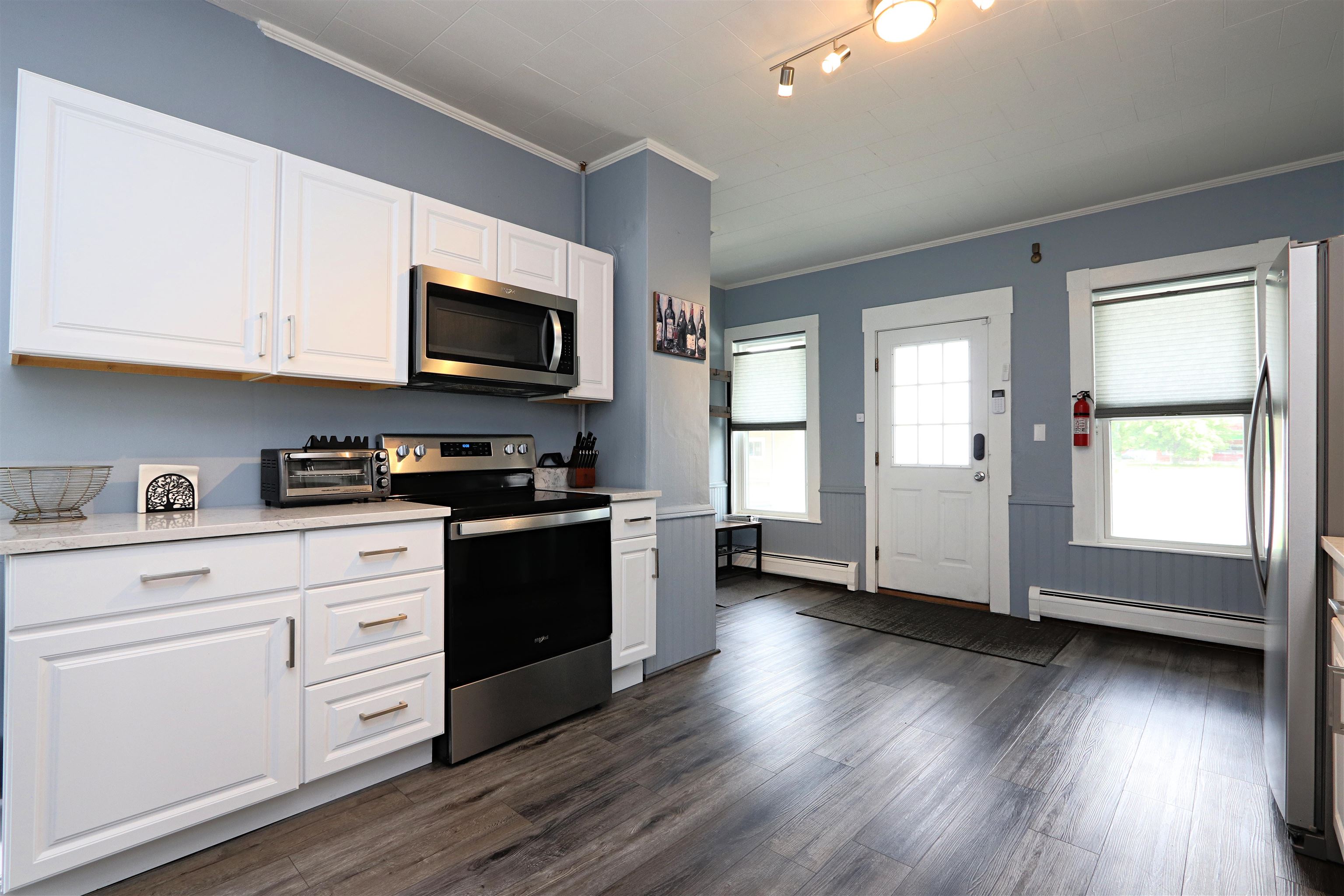 17 Federal Street Property Photo 7