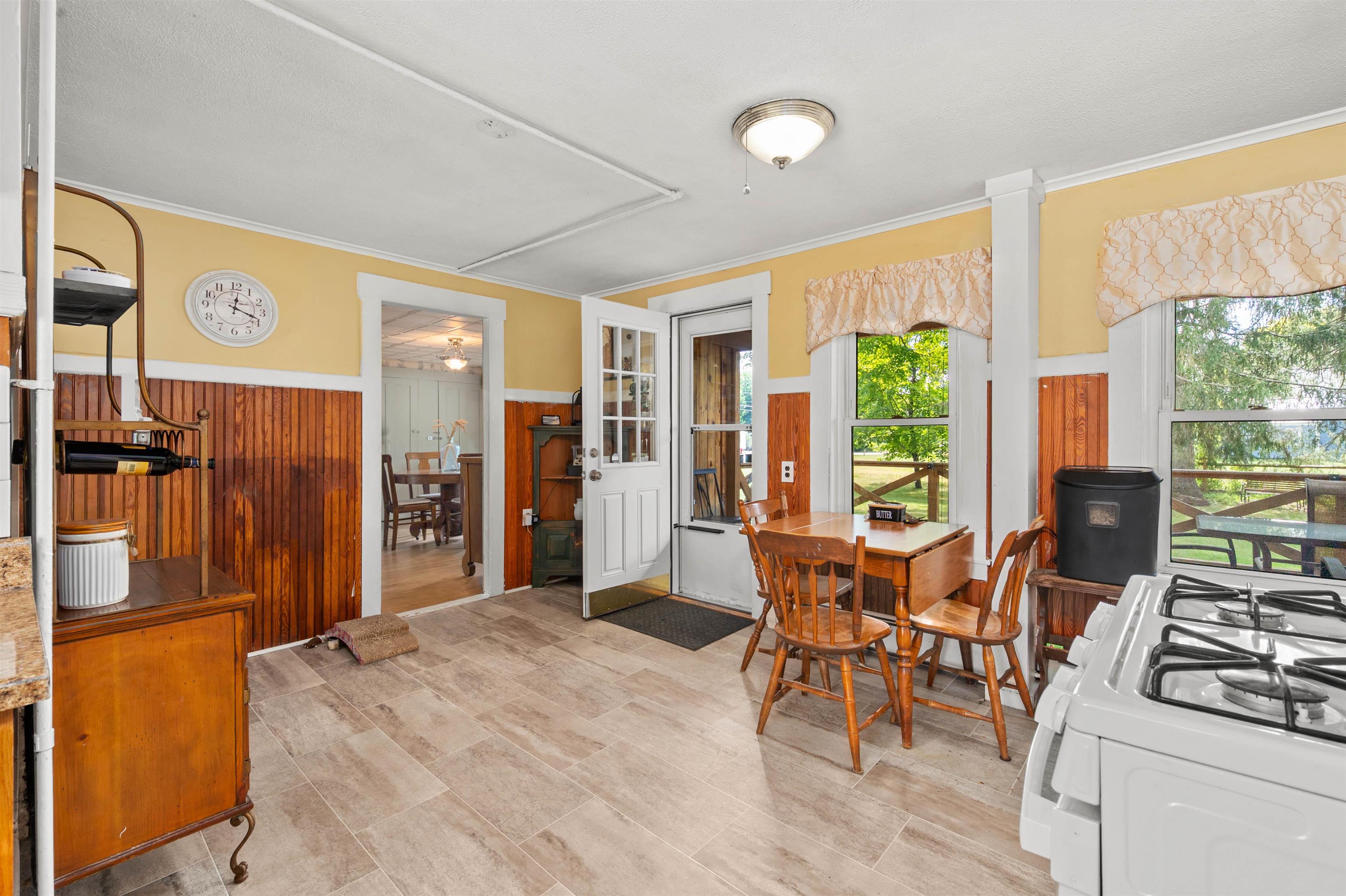 20 Lawrence Street Property Photo 17
