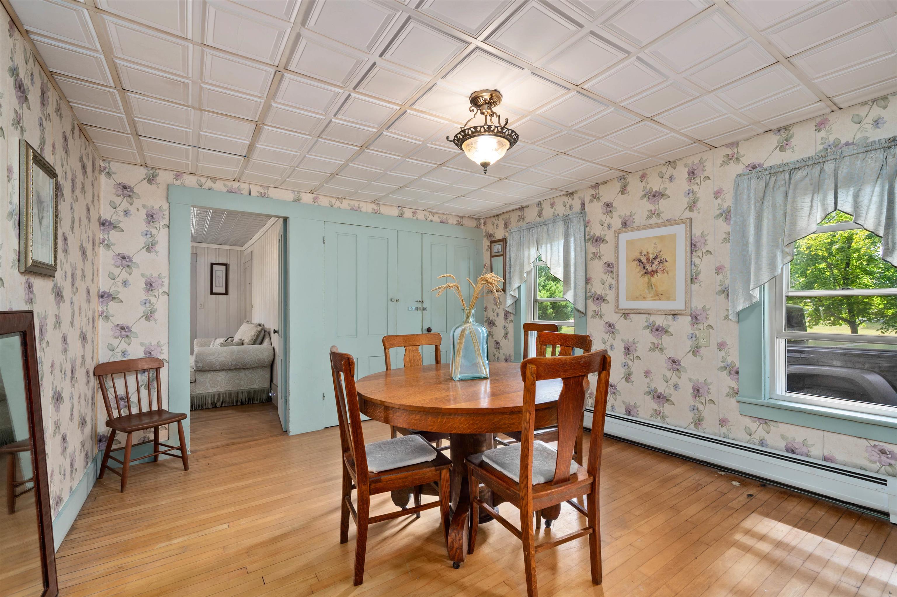 20 Lawrence Street Property Photo 18