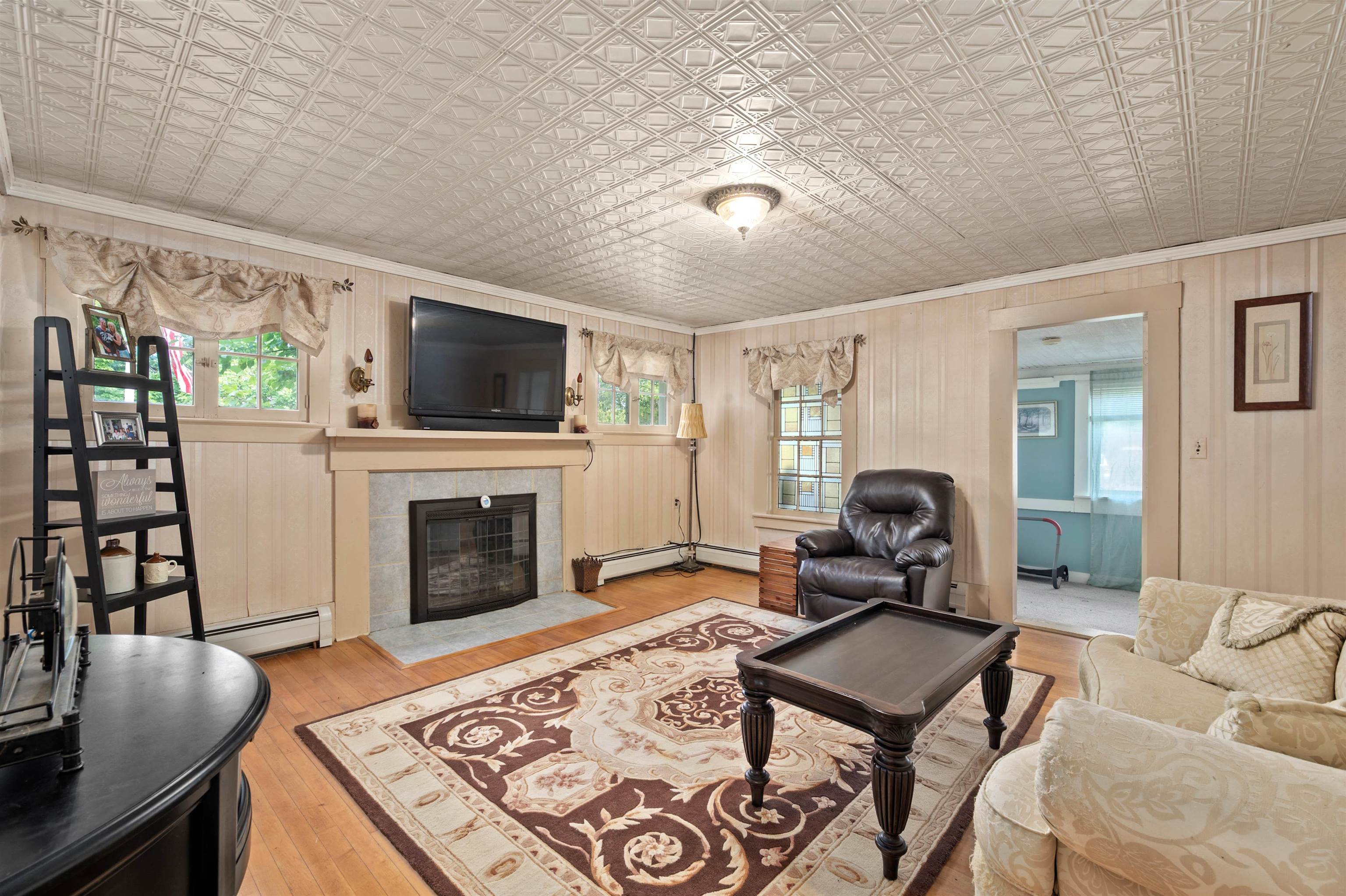 20 Lawrence Street Property Photo 19