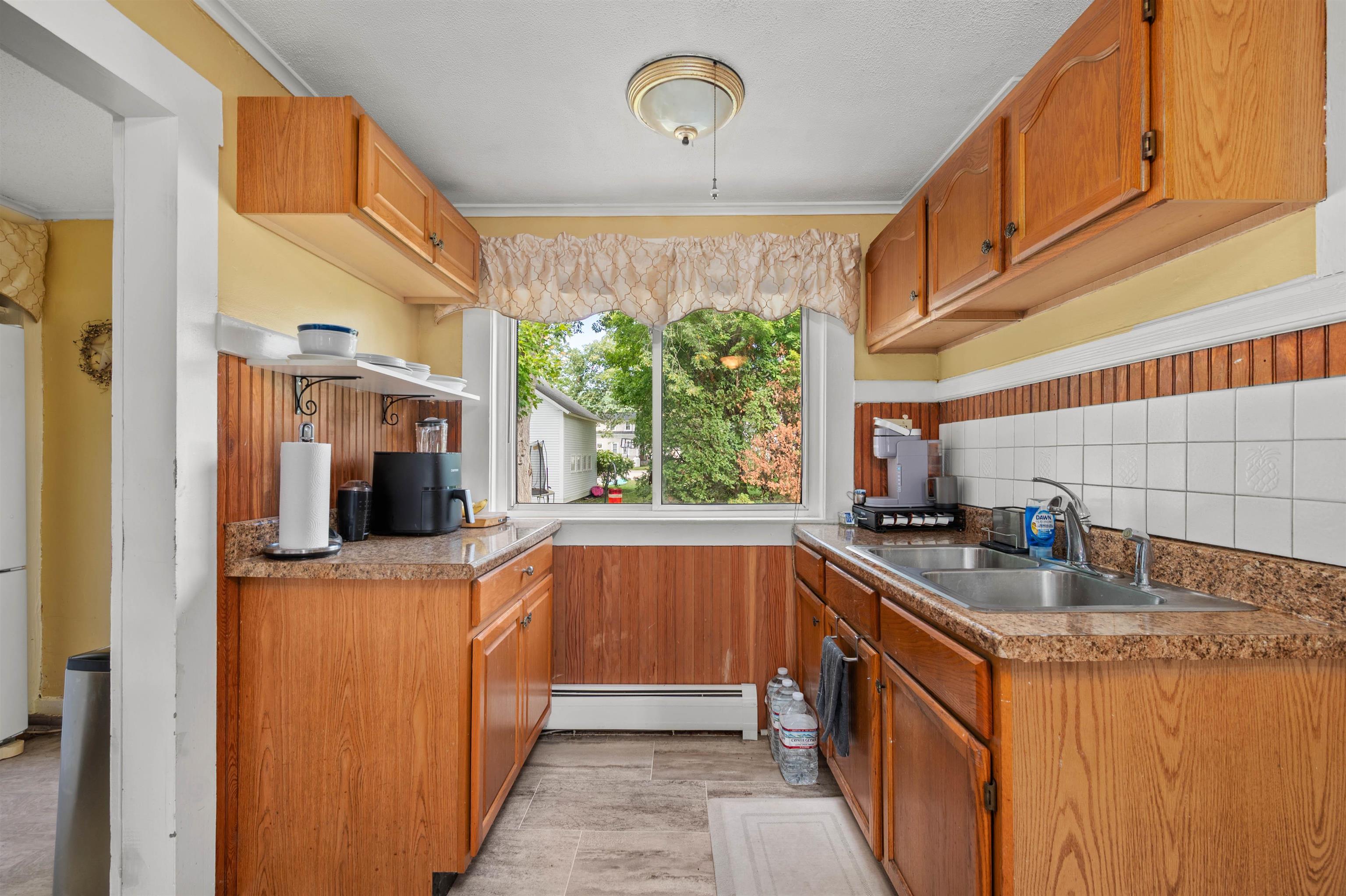20 Lawrence Street Property Photo 21