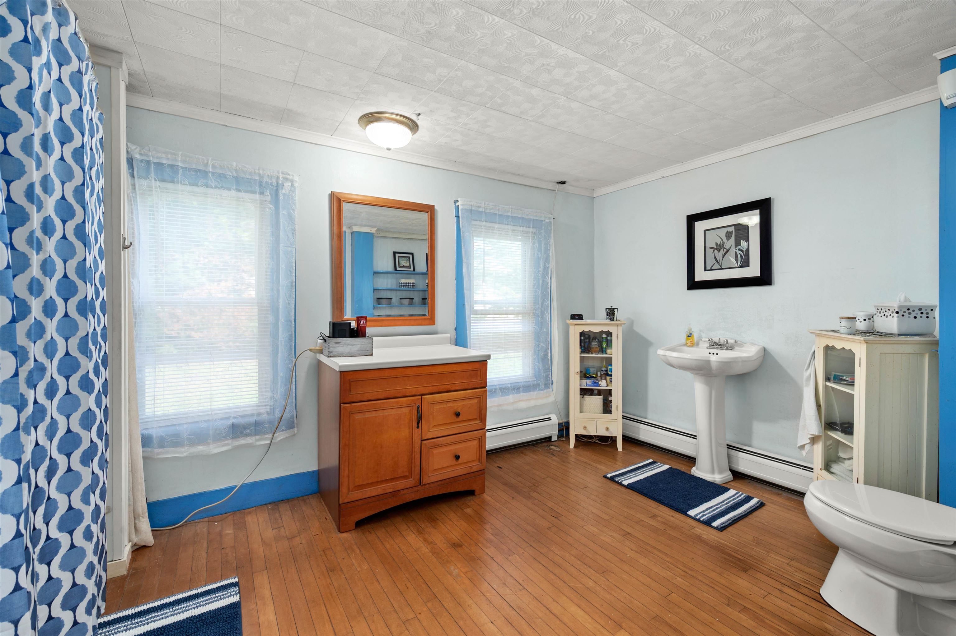20 Lawrence Street Property Photo 29