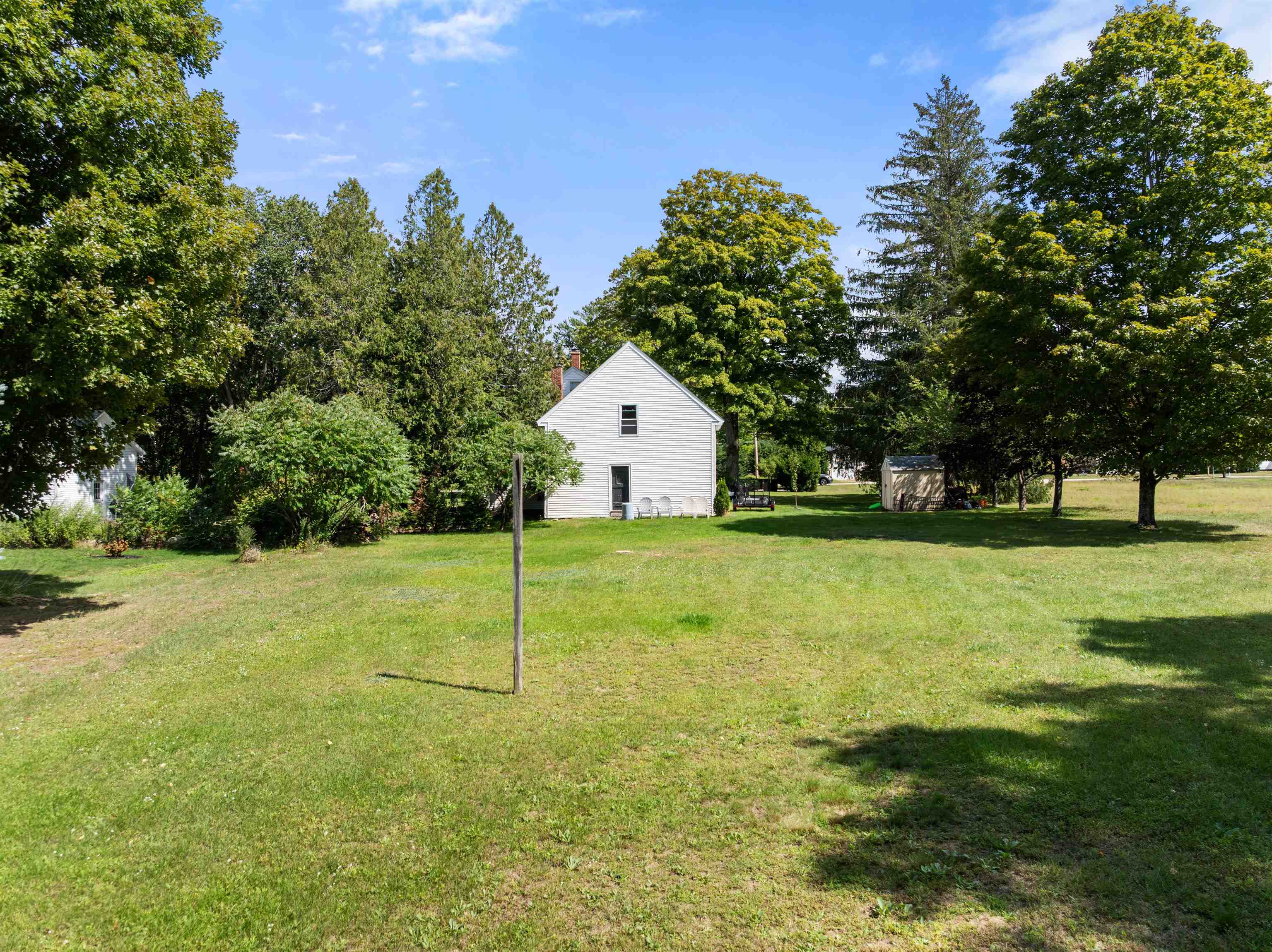 20 Lawrence Street Property Photo 48