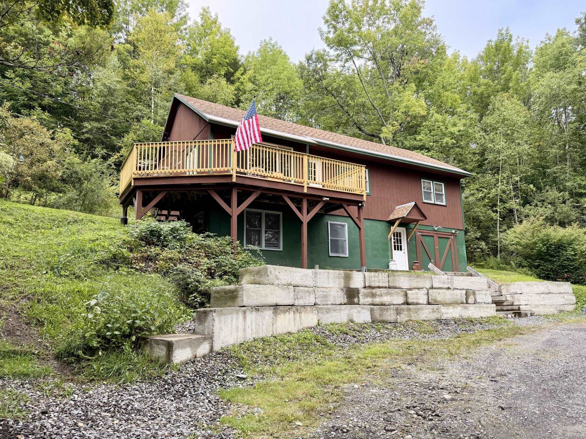 318 Weir Road Property Photo 3