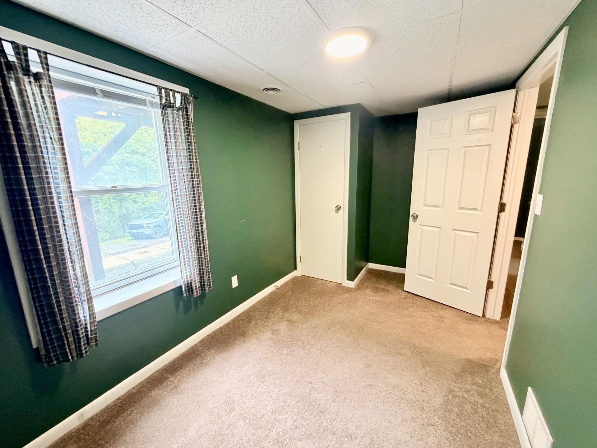 318 Weir Road Property Photo 27