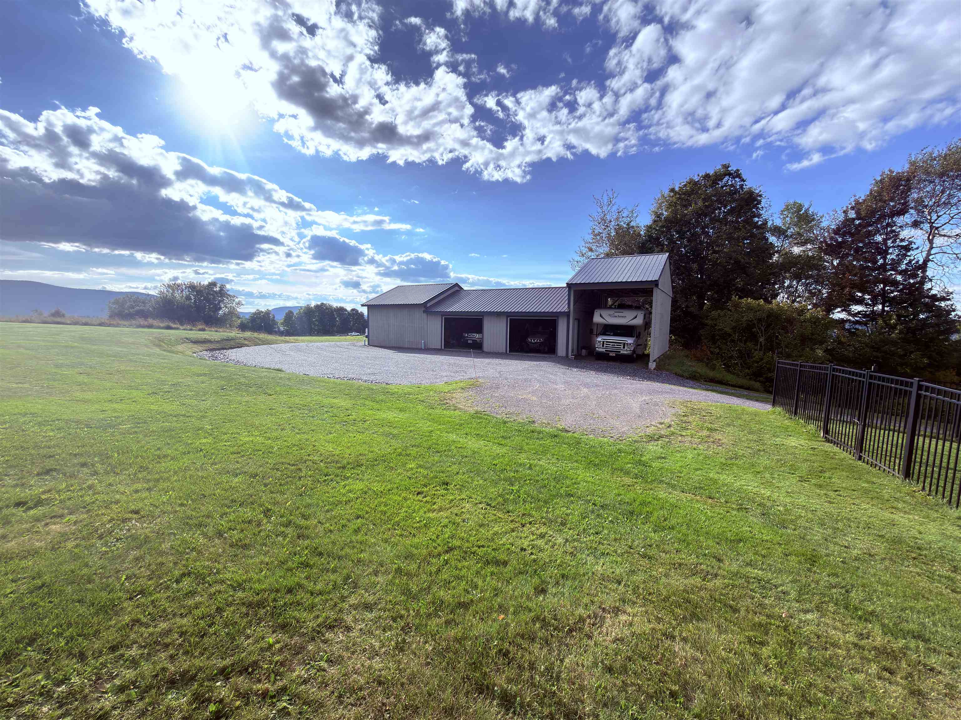 102 Perry Road Property Photo 8