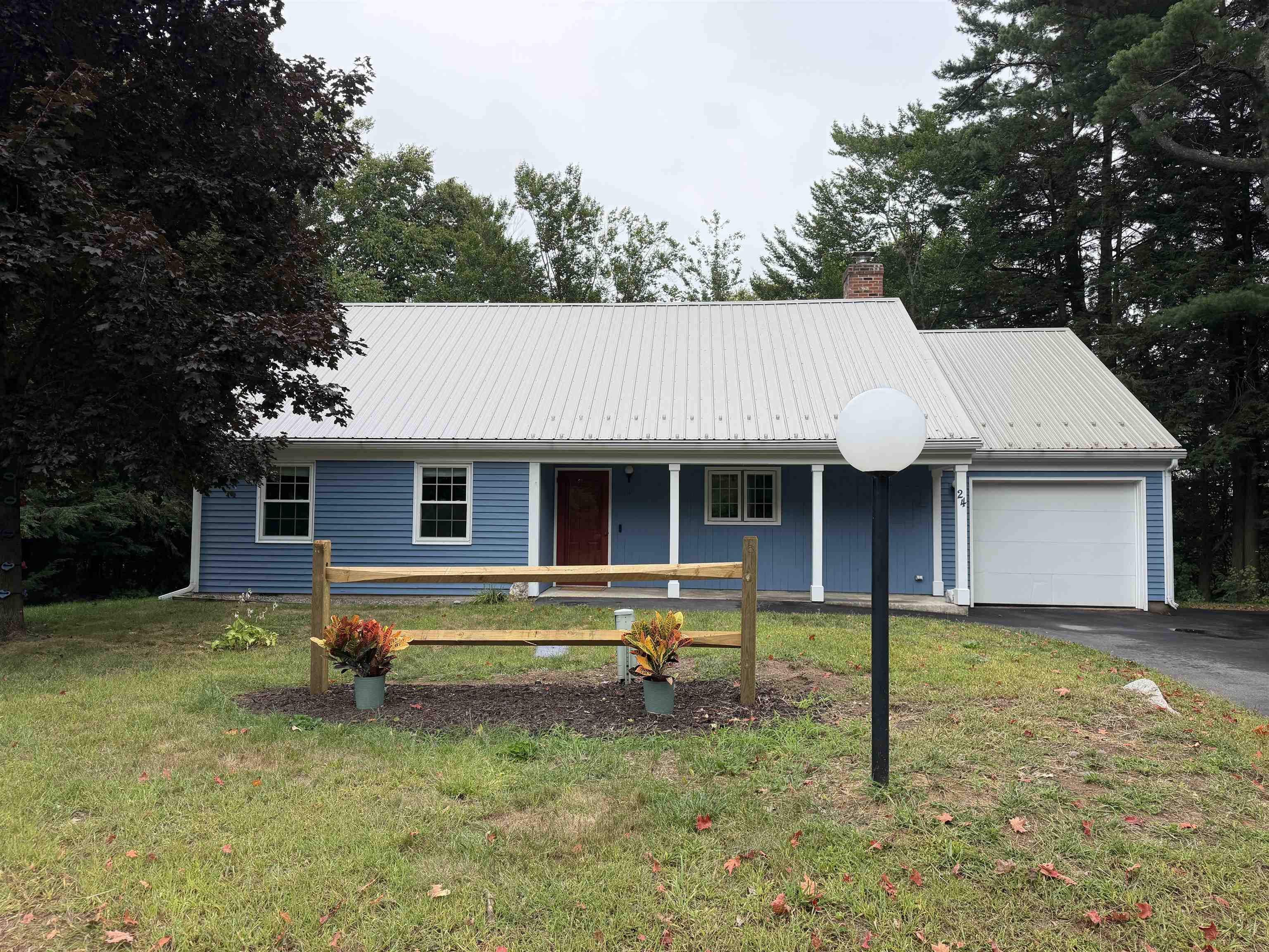 24 Granite Ridge Drive Property Photo 2