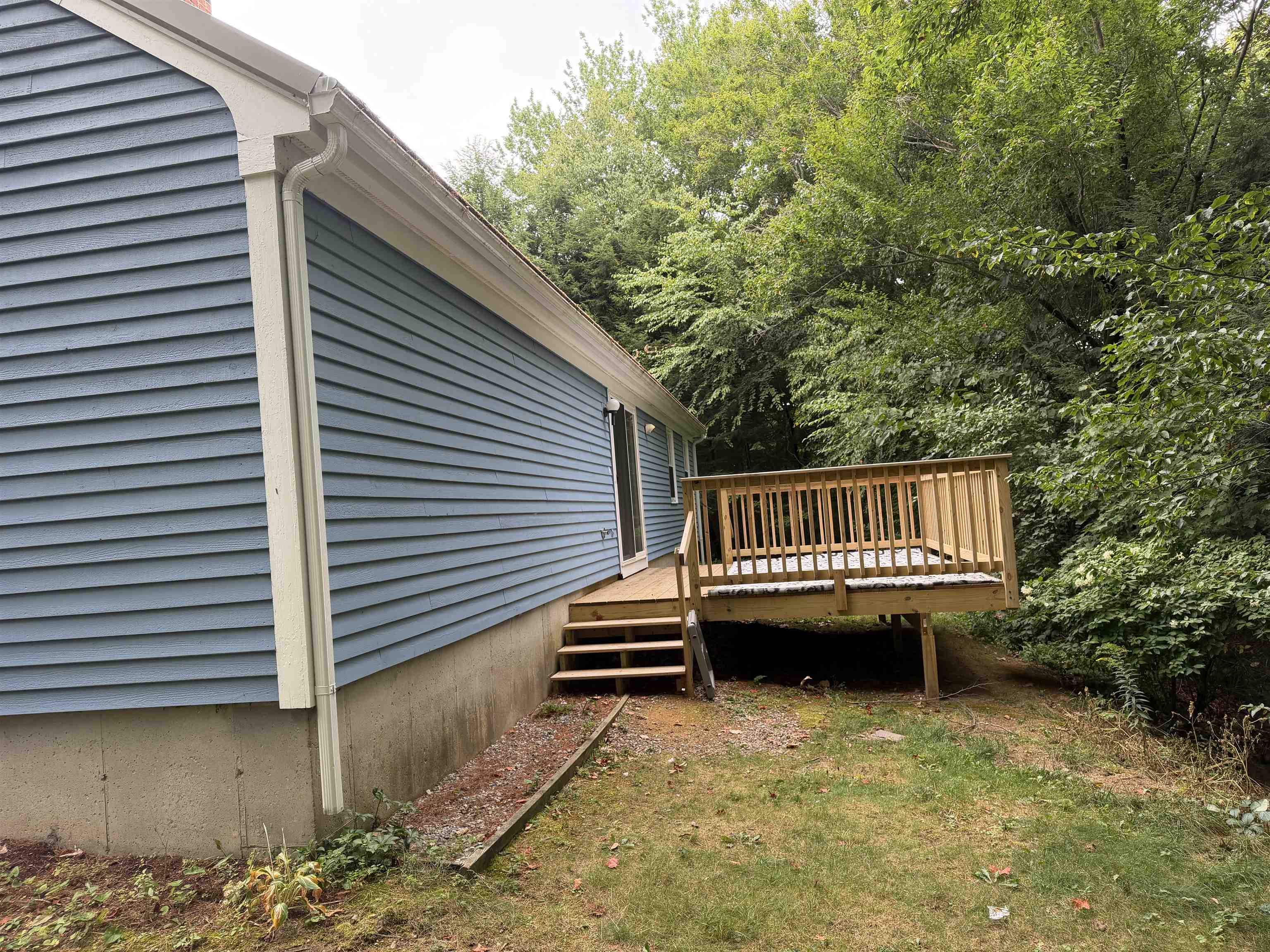 24 Granite Ridge Drive Property Photo 4
