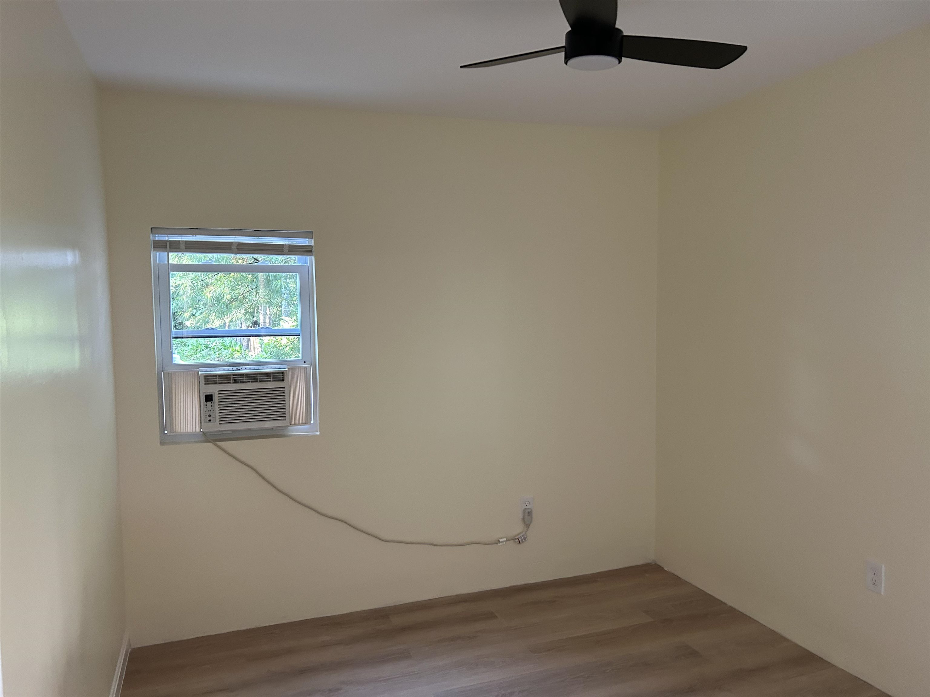 100 South Street Property Photo 5
