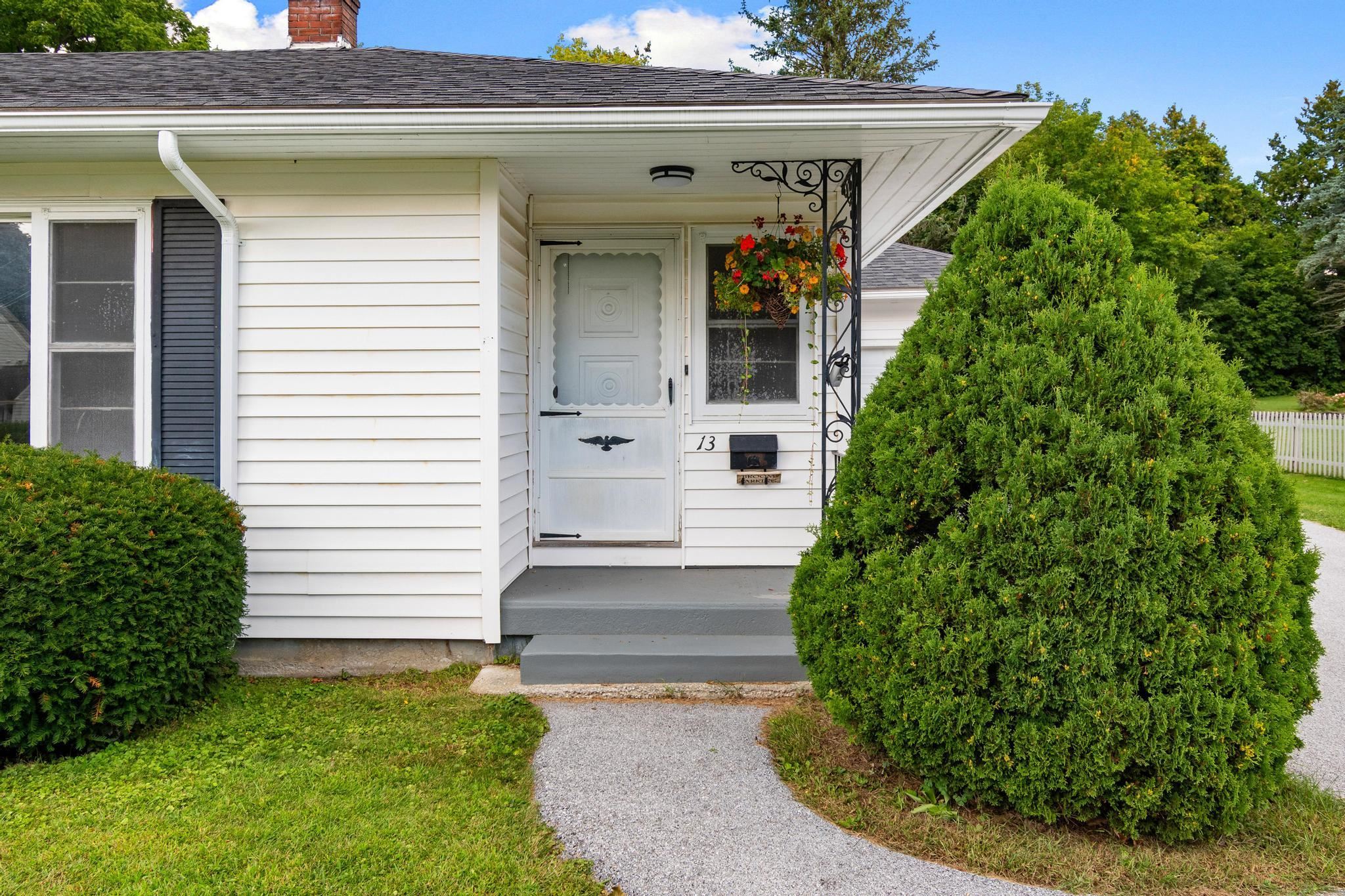 13 Driscoll Drive Property Photo 2