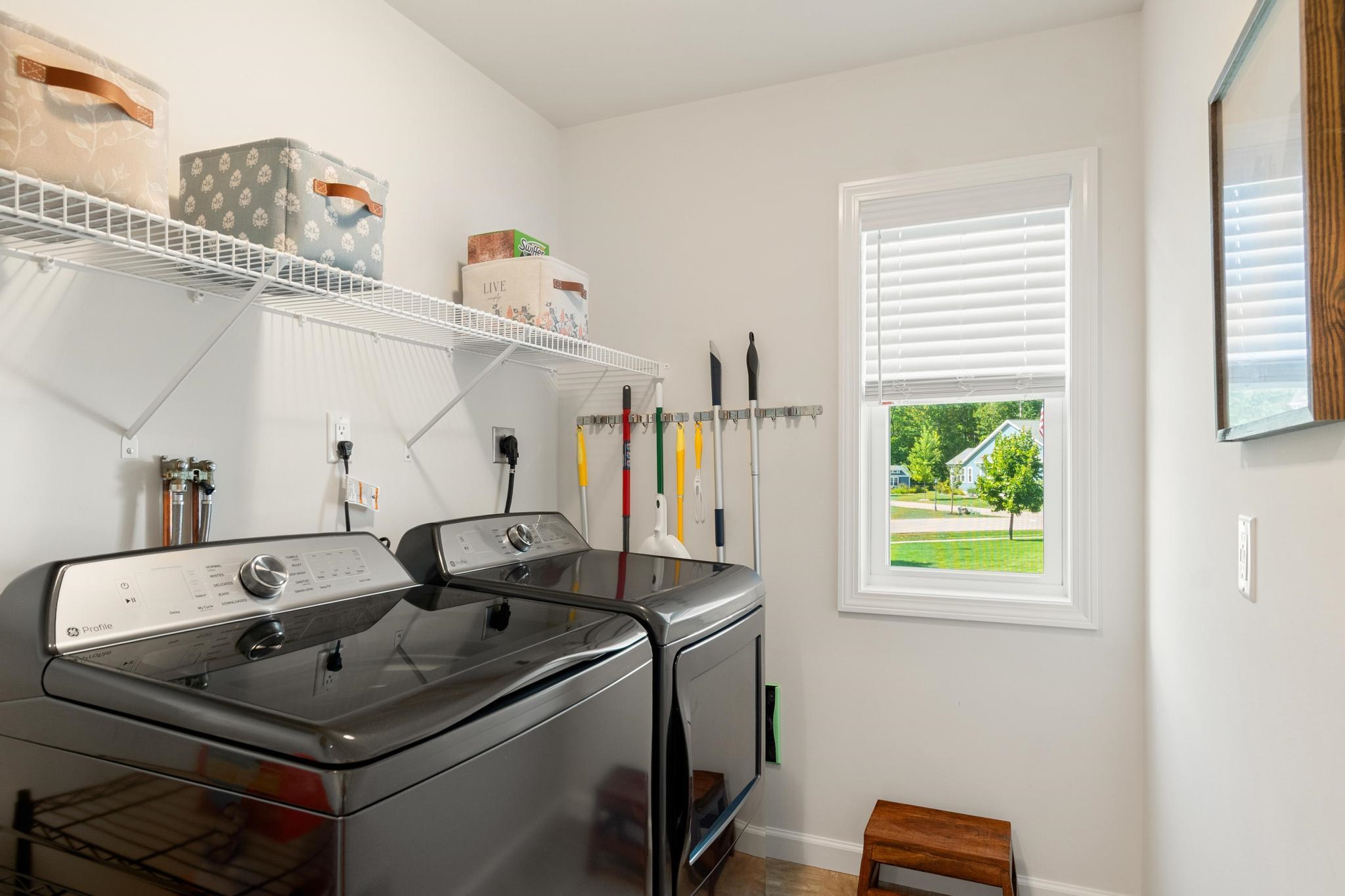 206 Lomartire Drive Property Photo 46