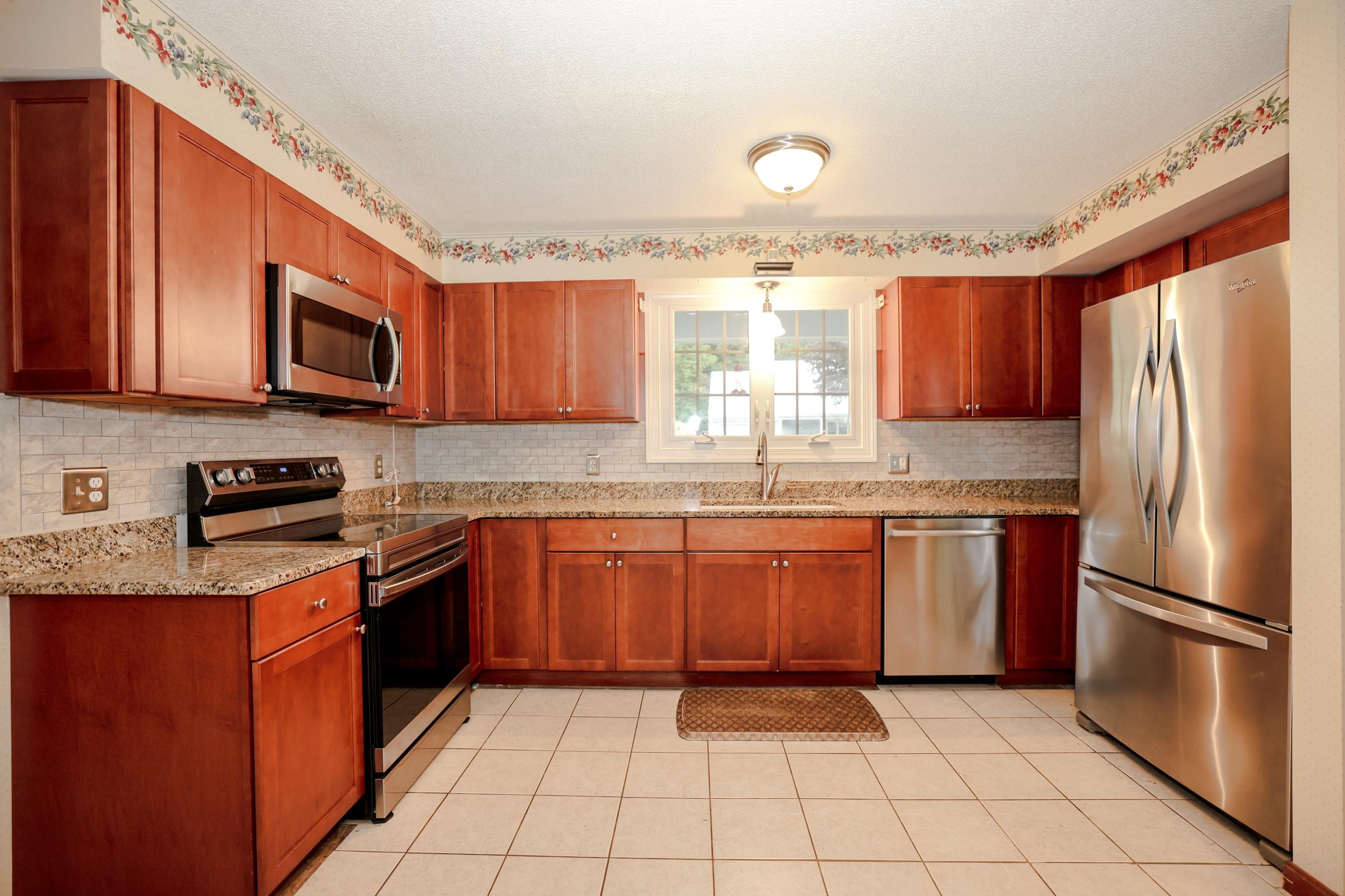 14 Oak Drive Property Photo 4