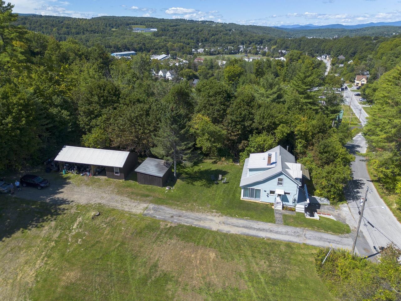 123 Batchelder Street Property Photo 4