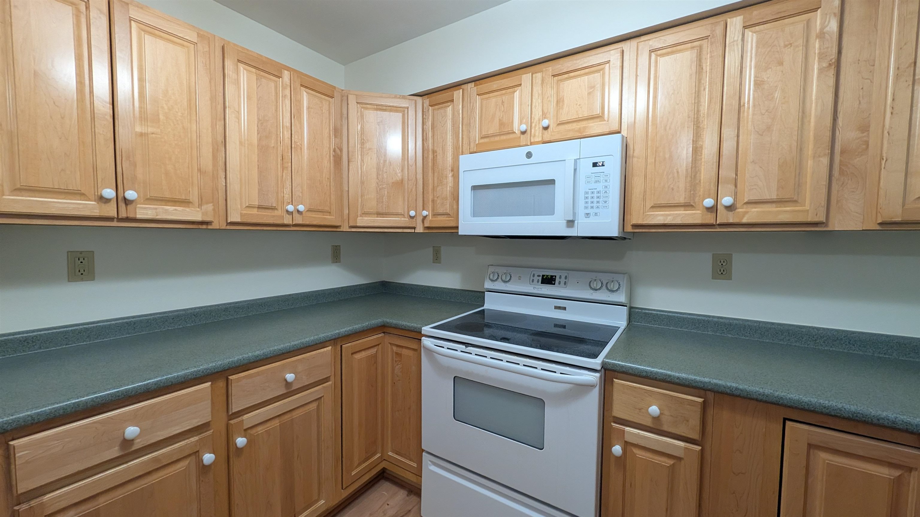 118 Secretariat Way Property Photo 8