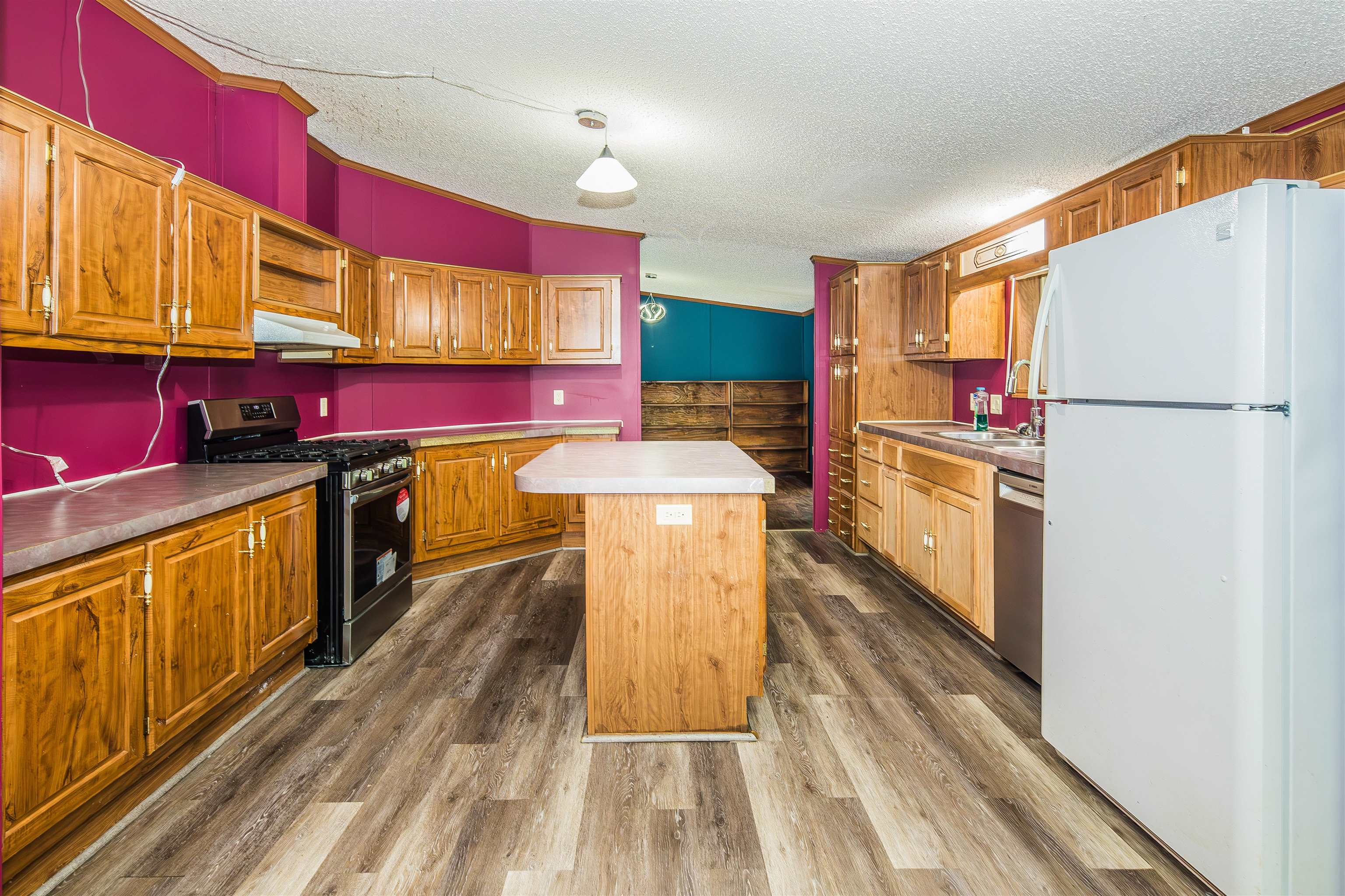 118 Powerhouse Road Property Photo 7