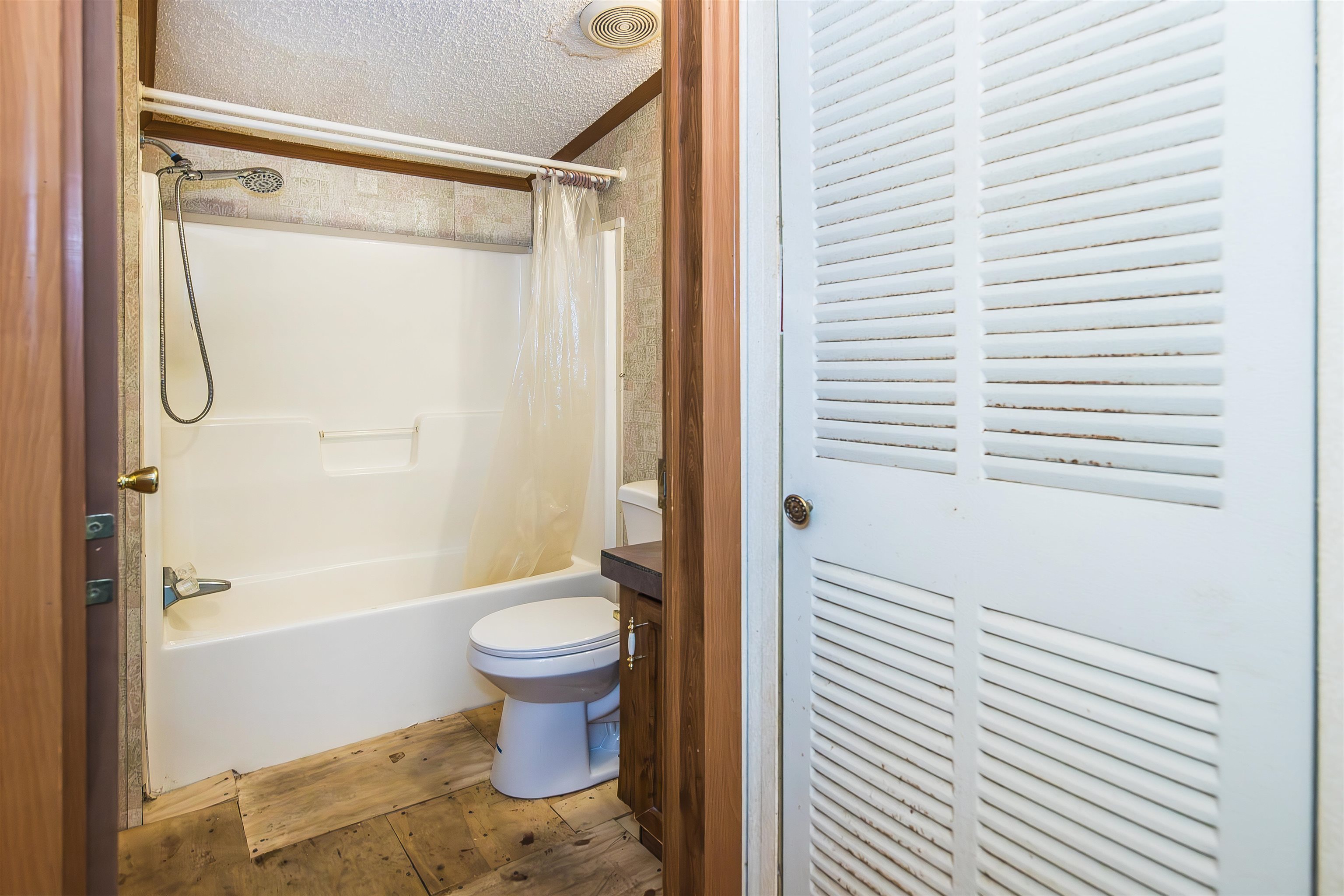118 Powerhouse Road Property Photo 27