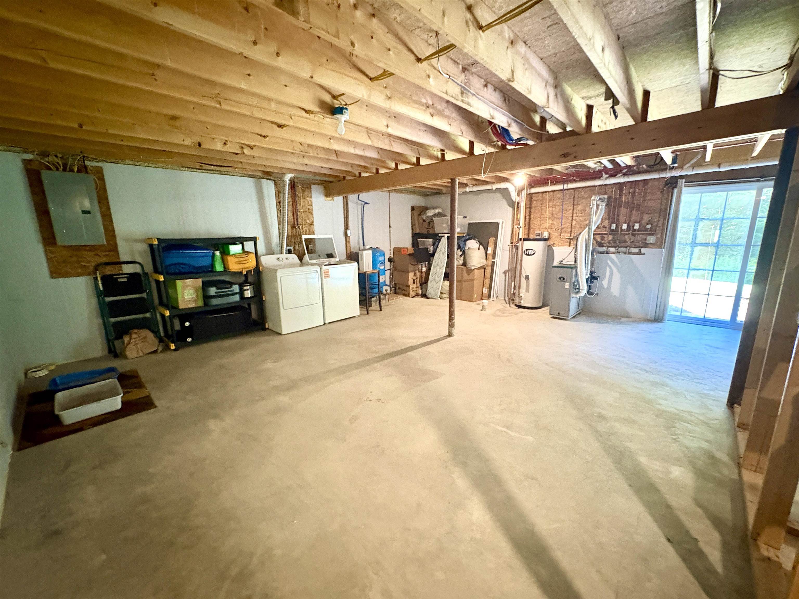 68 Jackson Heights Property Photo 11