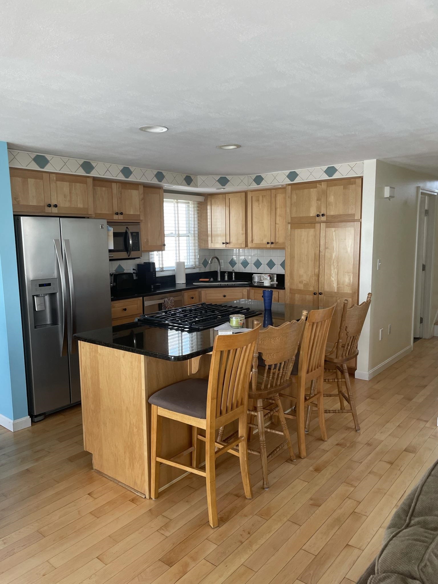 279 Portsmouth Avenue Property Photo 5
