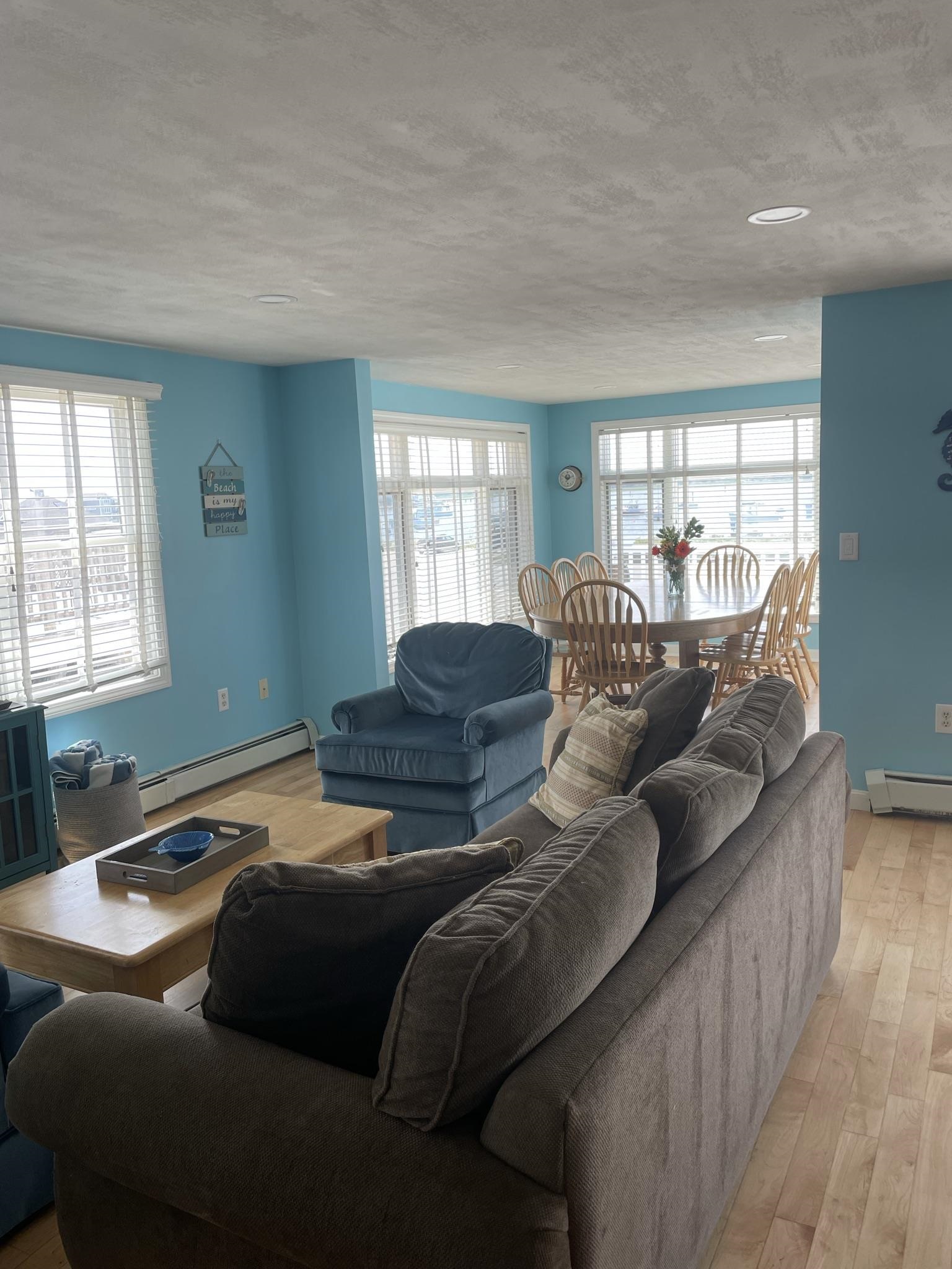 279 Portsmouth Avenue Property Photo 8