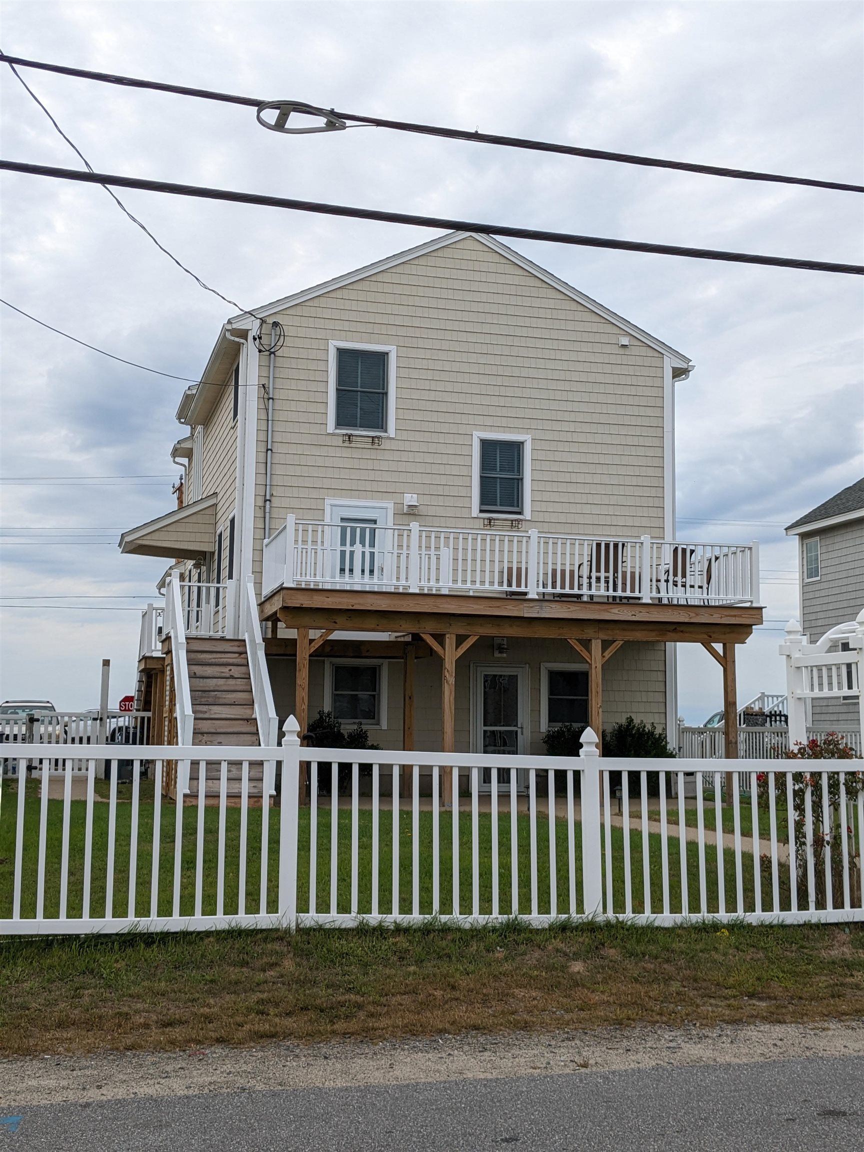 279 Portsmouth Avenue Property Photo 30