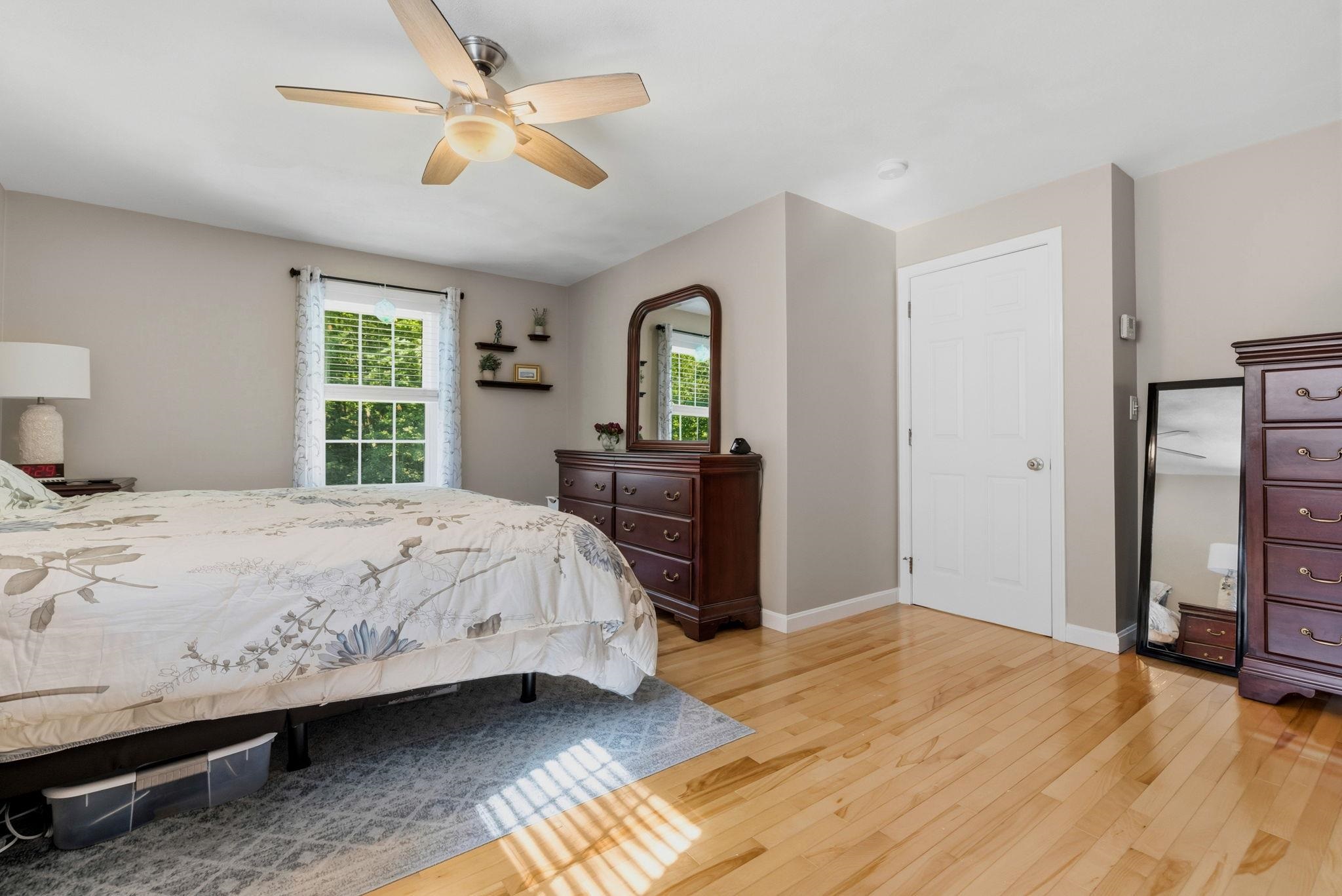 8 Kenwood Drive Property Photo 21