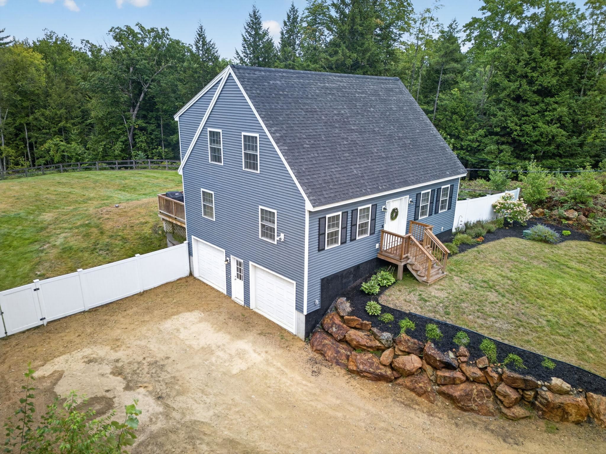 992 Beauty Hill Road Property Photo 1