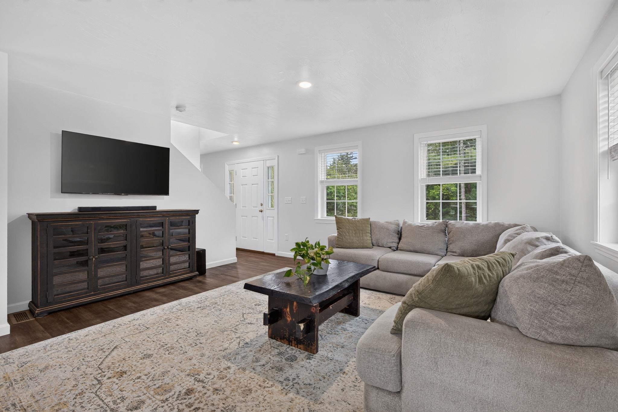 992 Beauty Hill Road Property Photo 16