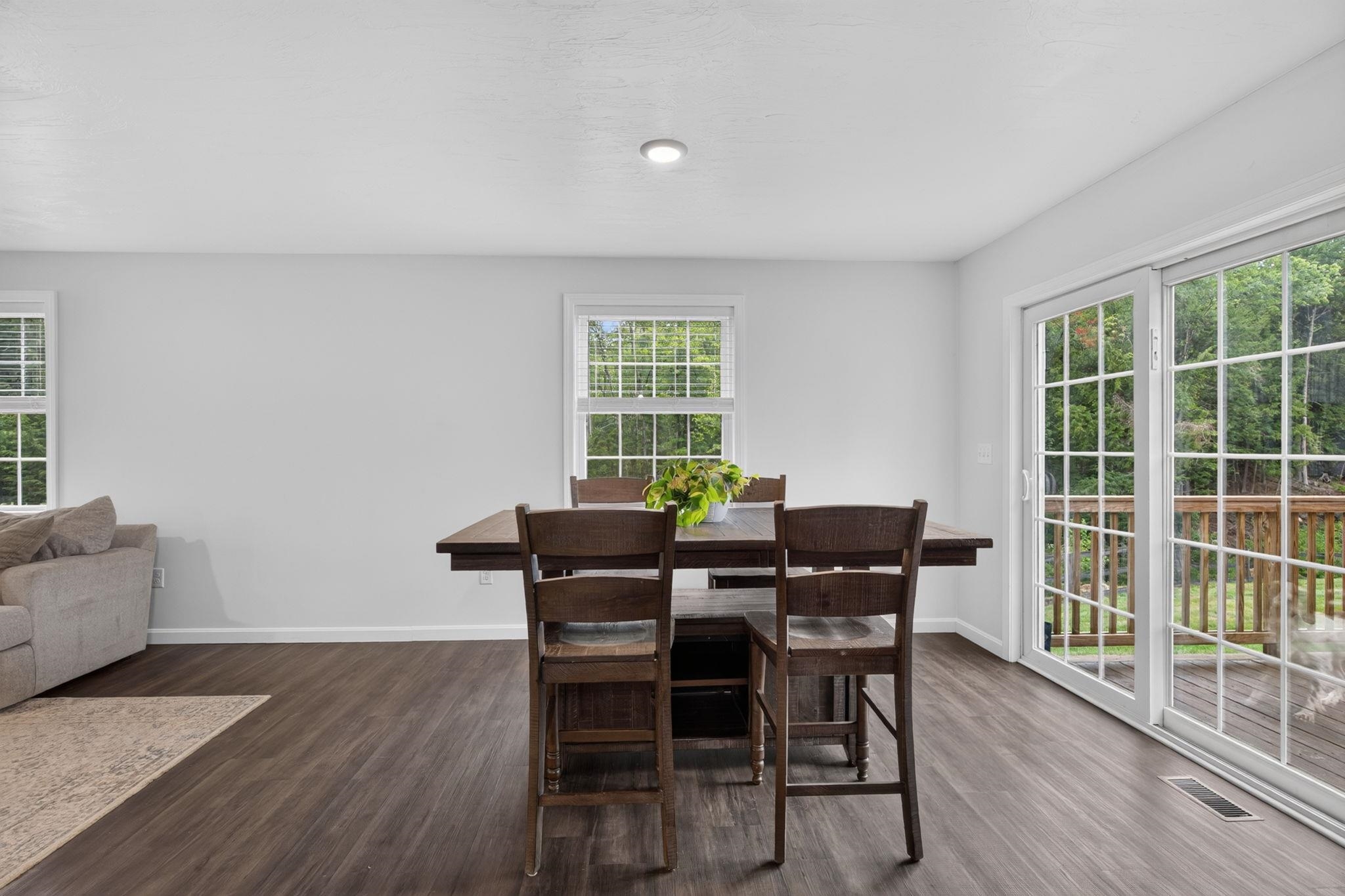 992 Beauty Hill Road Property Photo 18