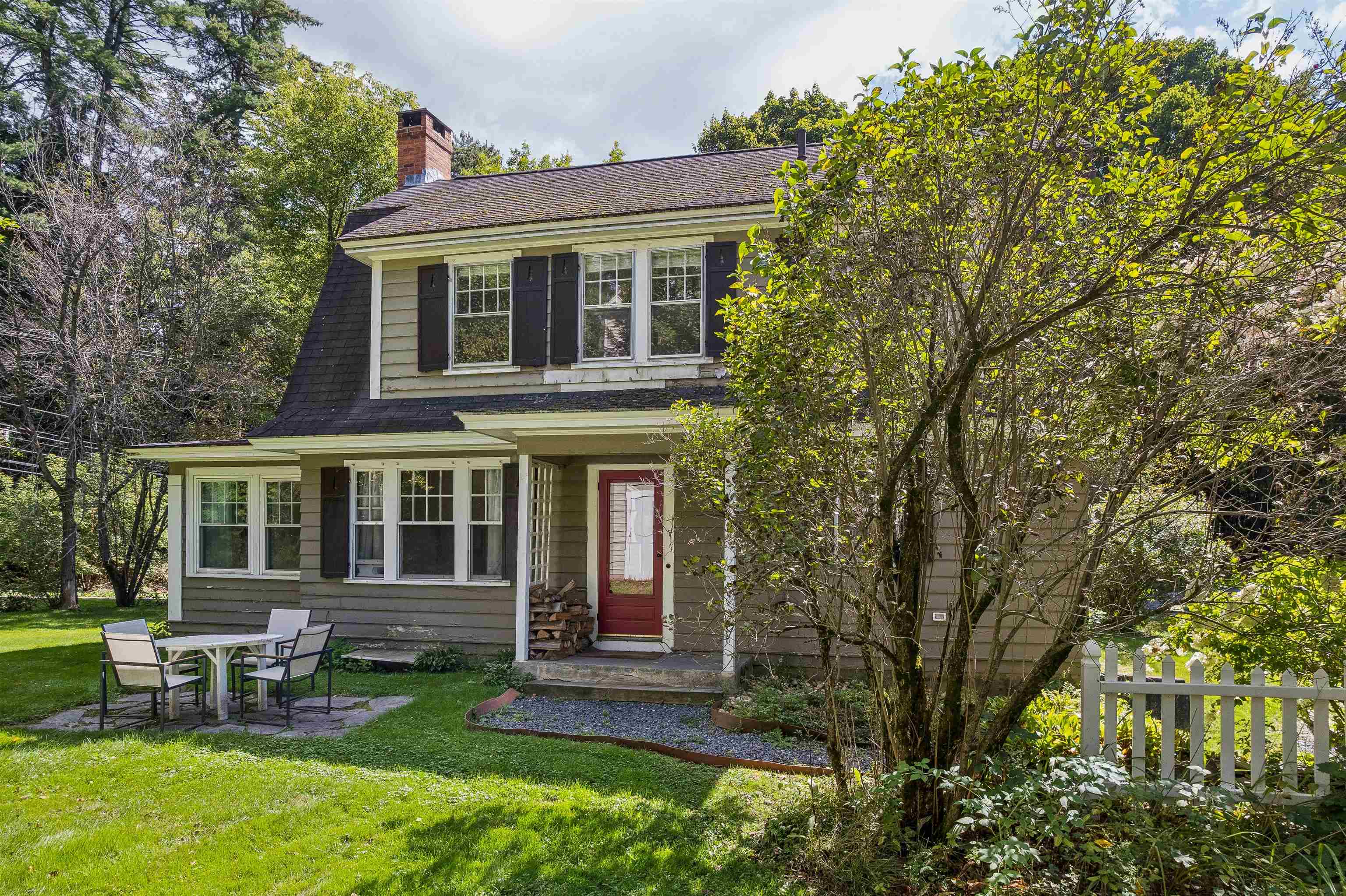 1 Ripley Road Property Photo 4