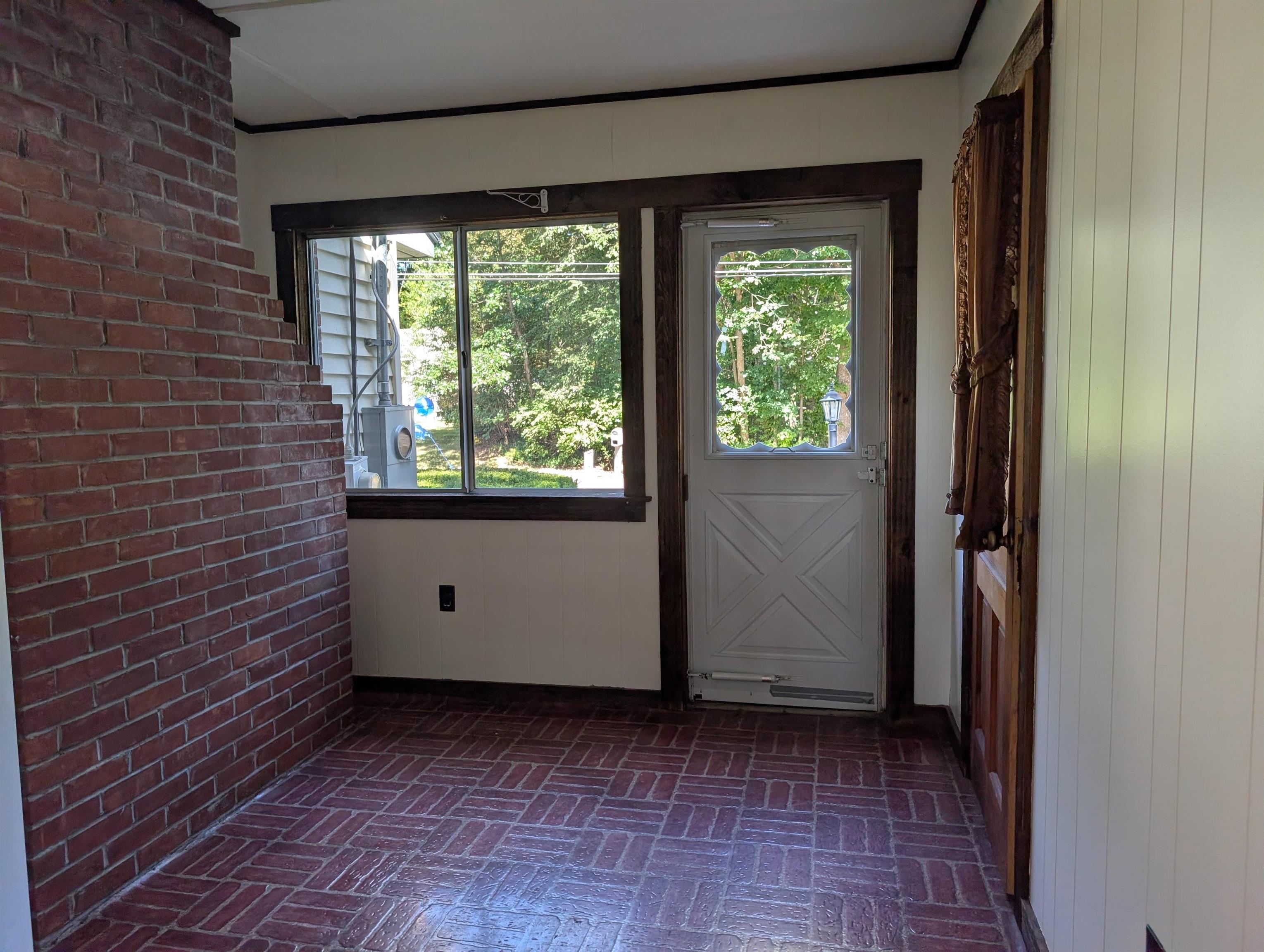 354 Amesbury Road Property Photo 6
