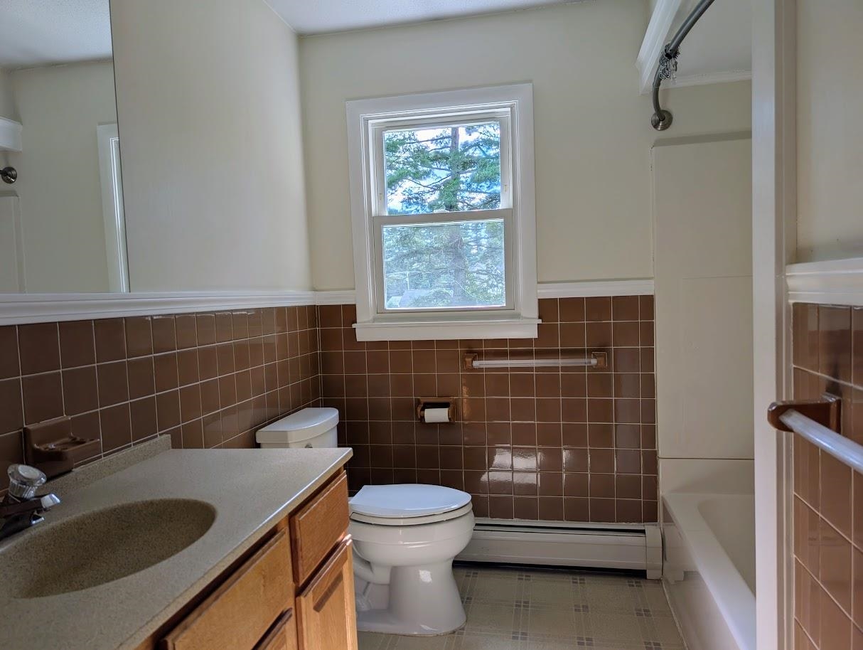354 Amesbury Road Property Photo 14
