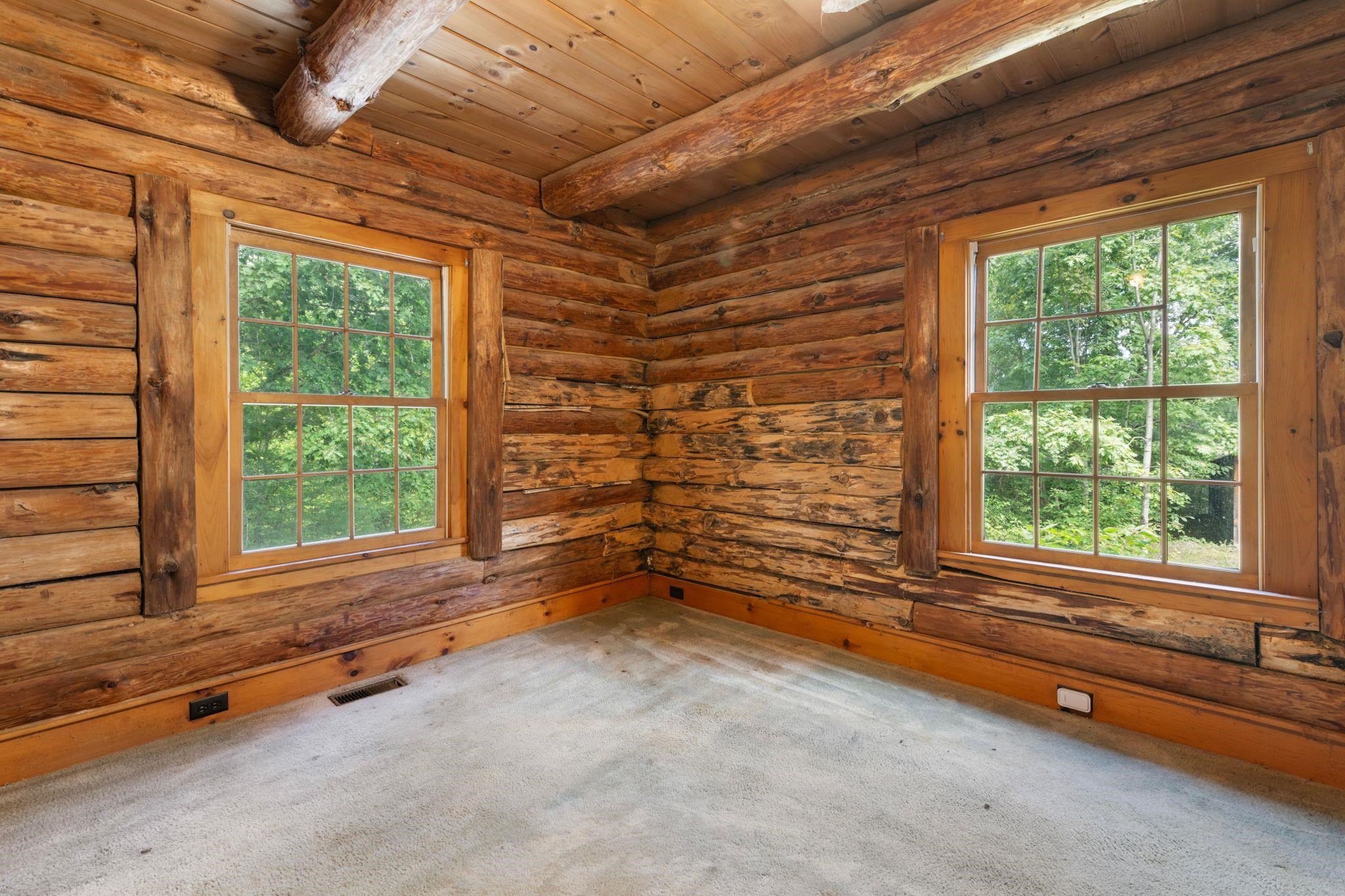 30 Earls Way Property Photo 12